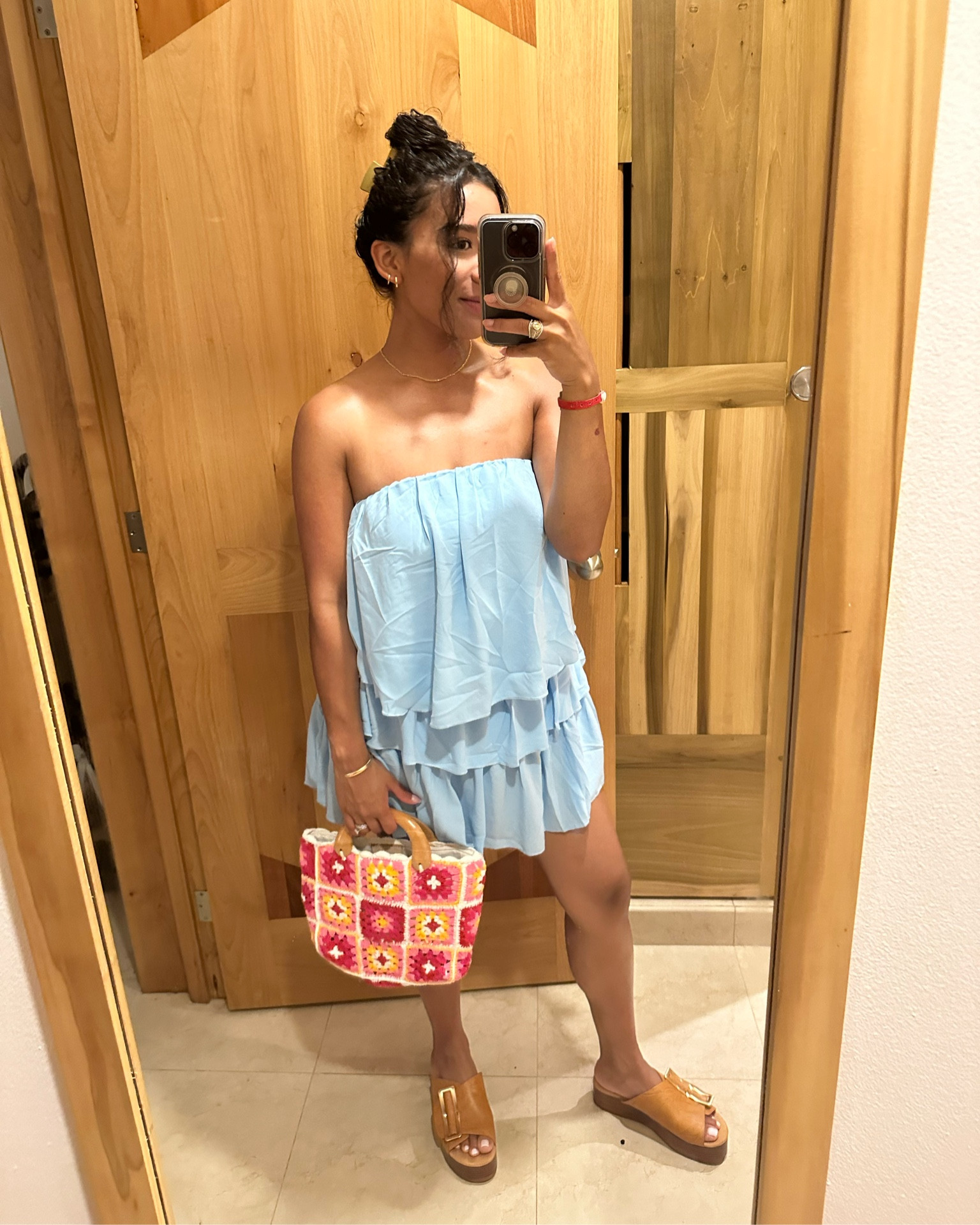 Probably my favorite dress from the week…but it’s NOT a dress!! It’s a Romoer🙌🏼🫶🏼🤌🏼
 These sandals are everythingggg! I own them in two colors! 

Purse : Antique find 

#dsw #amazon #kelsidagger #platformsandal #leathersandal #vacationinspo #resortwear