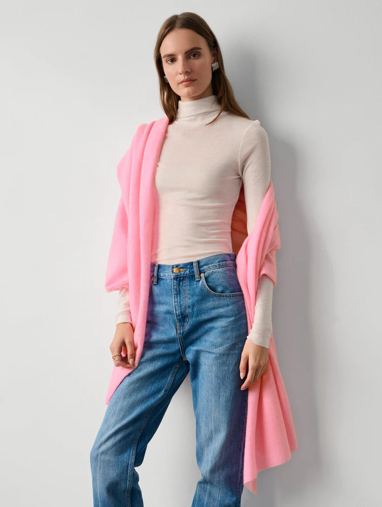 Cashmere Travel Wrap | White and Warren