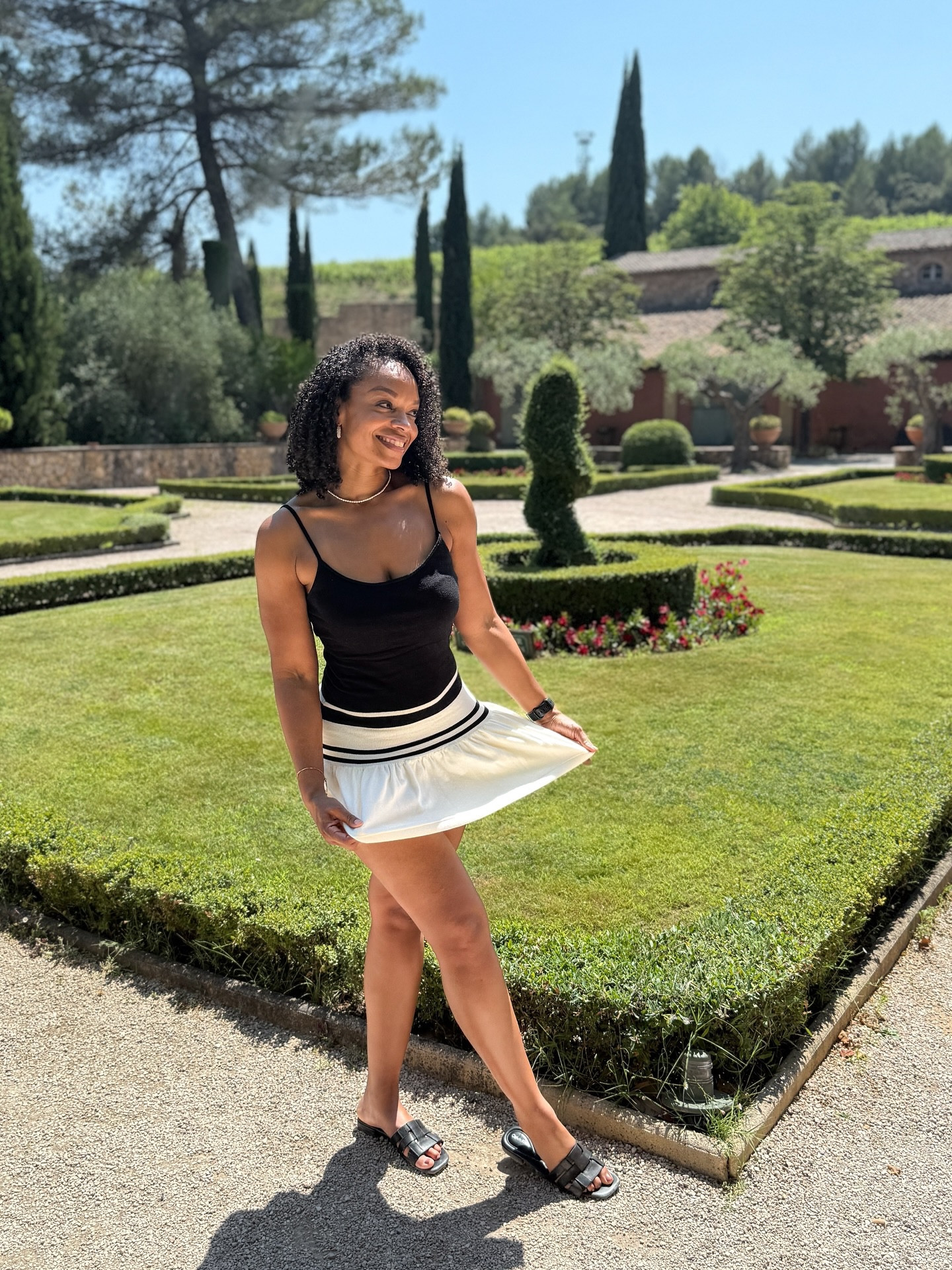 Rosé all day in the Midi, Château life, Sipping sunshine, and Living la vie en rosé.

📍 Nice, France 

#nicefrance #blackgirltravelslay #southoffrance #provencerosé