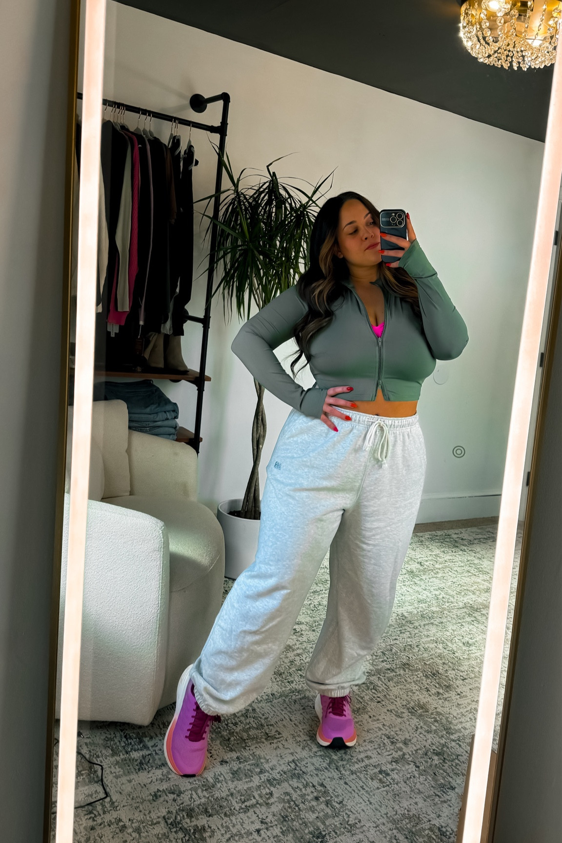 USE CODE 2096477B FOR 20% OFF JACKET MAKING IT ONLY $9.99! 



#LTKStyleTip #LTKFitness #LTKMidsize