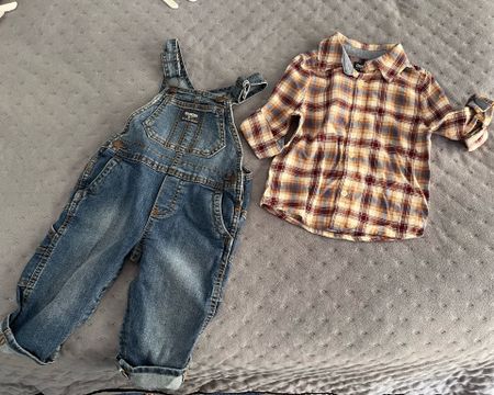 How cute is this toddler boys overall outfit by Osh Kosh B’gosh at Target?! @target @oshkoshkids

#LTKbaby #LTKSeasonal