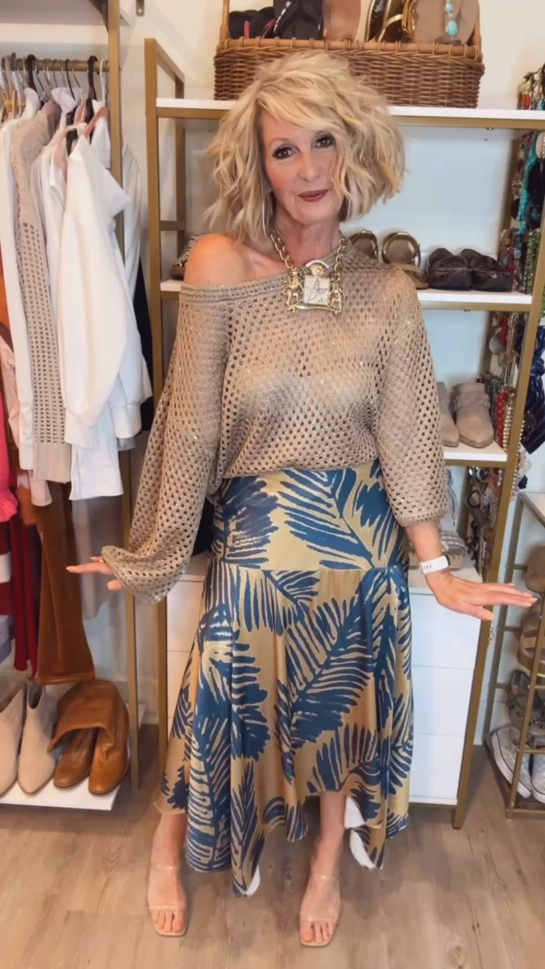 I love a rubber band! 

Lysse pieces: Melanie20

#LTKMothersDay #LTKgrwm #LTKdayinmylife