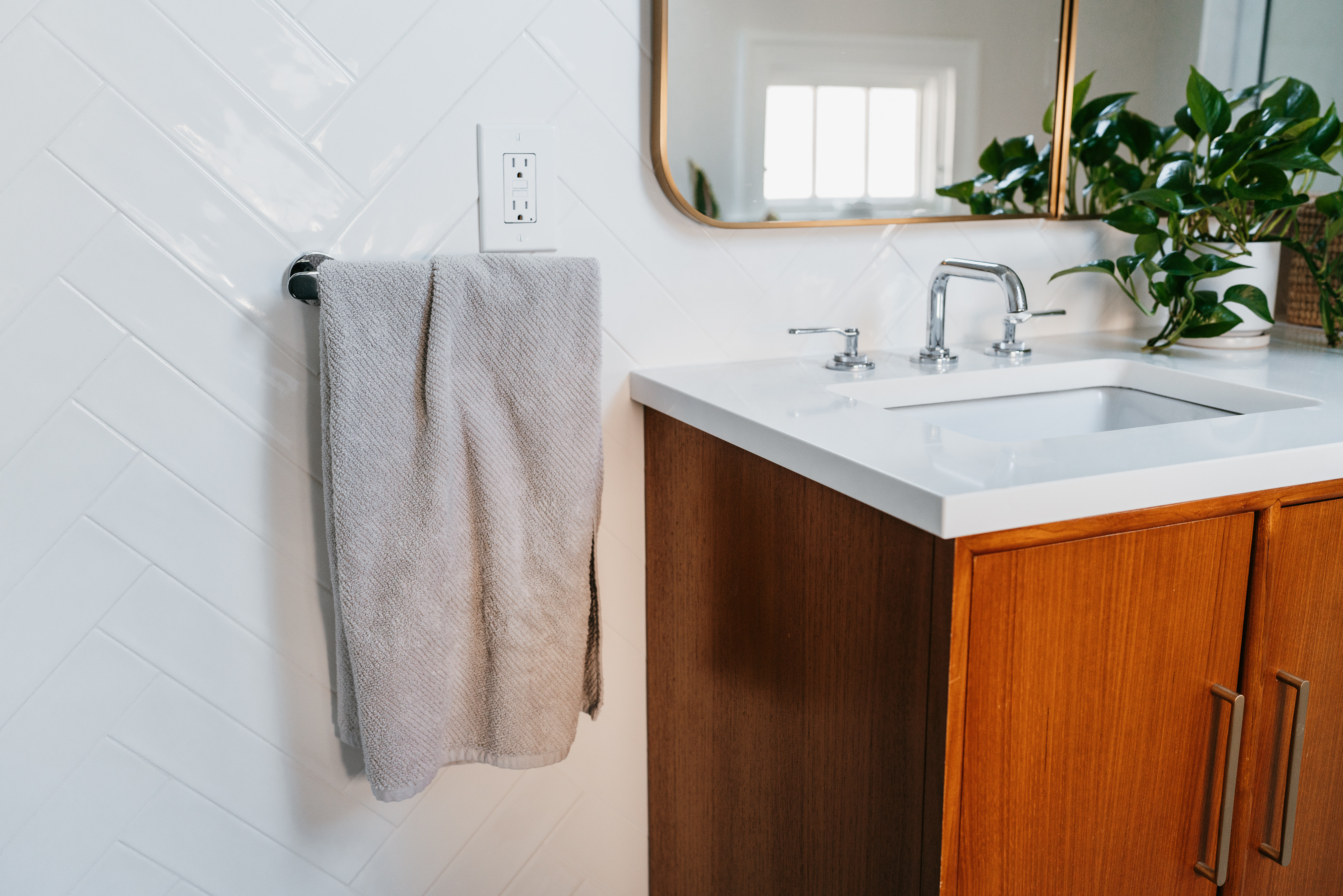 Welcome to Arden's bathroom remodel! #LTKDesign #LTKInteriorDesign #LTKRemodeling #LTKRenovation #LTKInteriorDesigner 

 