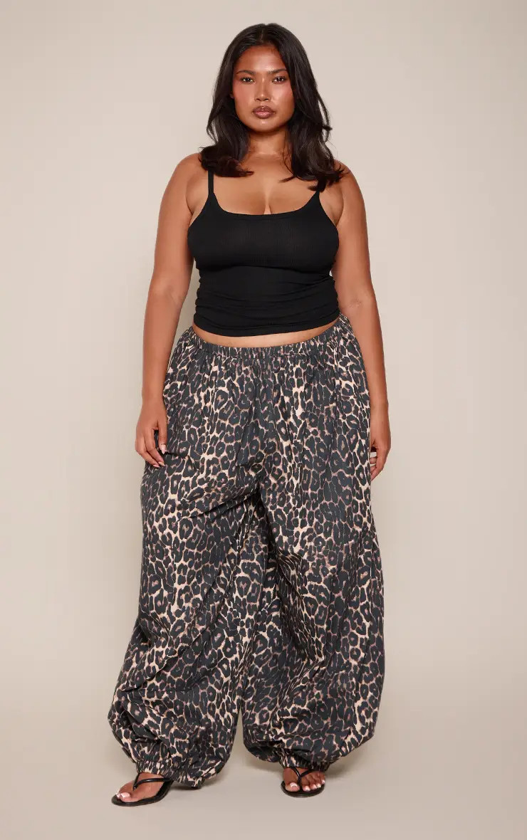 Multi PrettyLittleThing Plus Black Leopard Balloon Trousers | Boohoo USA | boohoo (US & Canada)