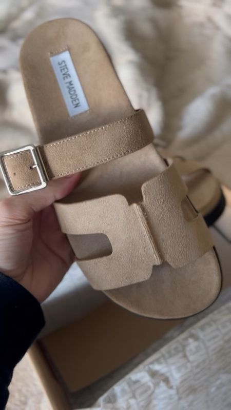 Perfect summer sandal 

#LTKfindsunder100 #LTKshoecrush #LTKSeasonal