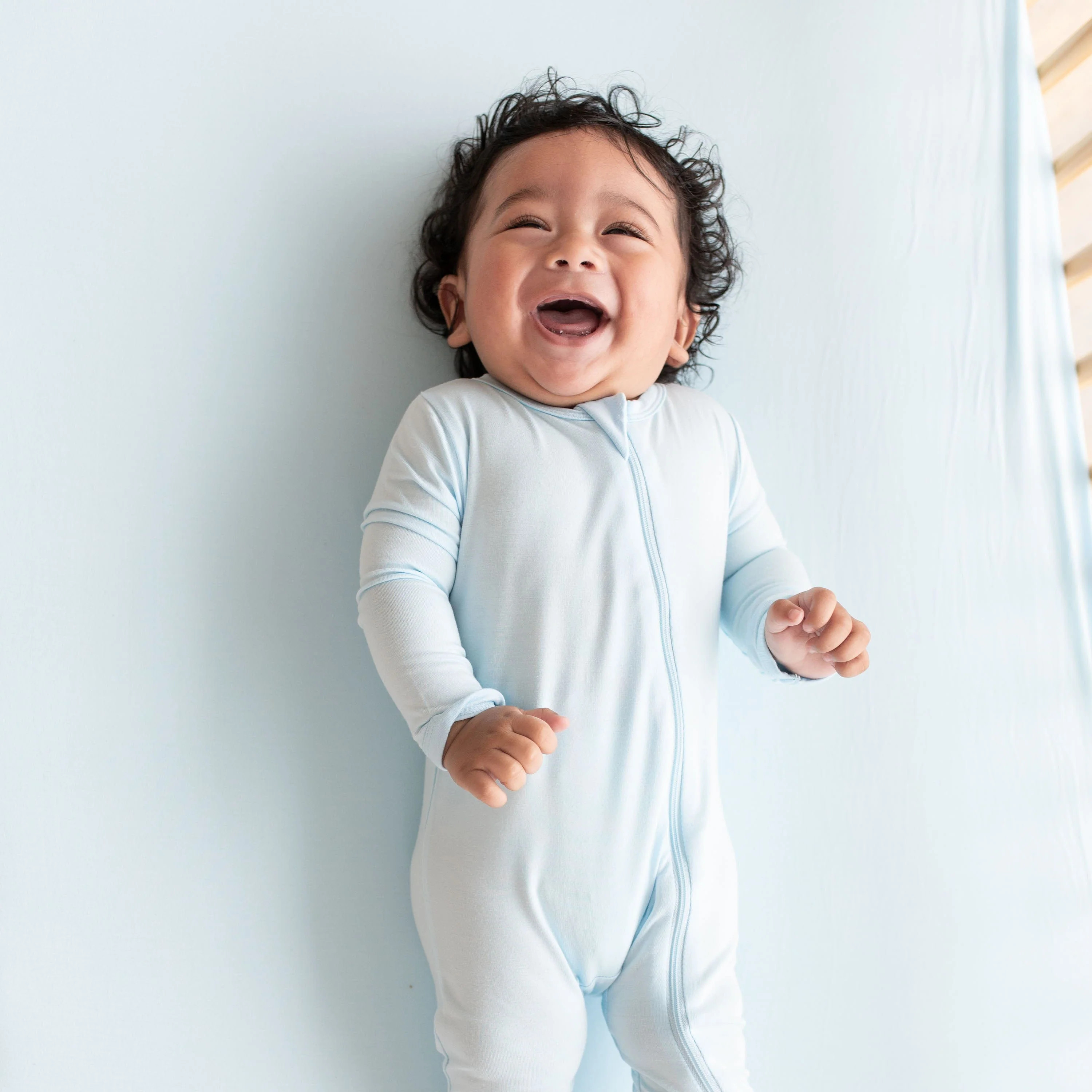 Zippered Romper in Powder | Kyte BABY