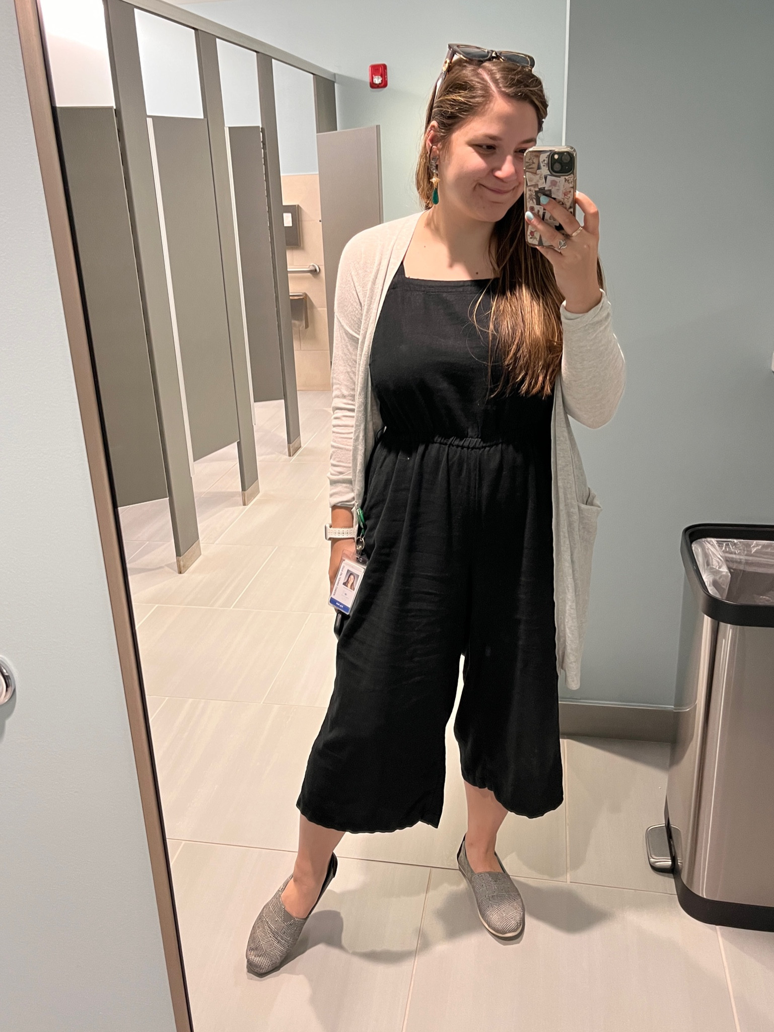 A go to work outfit! This linen jumpsuit is my capsule wardrobe staple - so versatile, comfortable    | old navy size L linen jumpsuit | size 10/11 toms | Lise L old navy cardigan 

#LTKcurves #LTKunder50 #LTKworkwear
