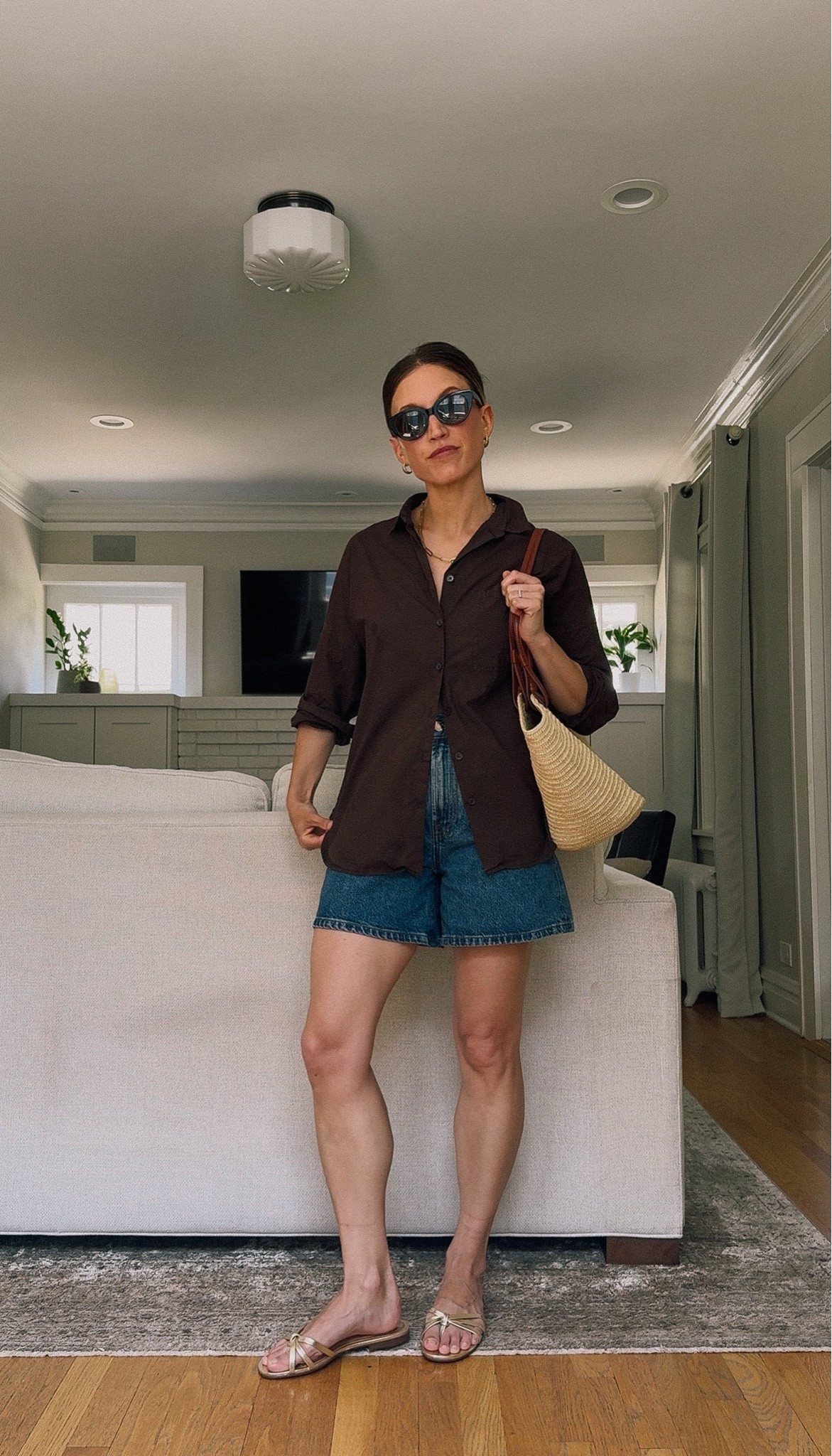 May Capsule Wardrobe // Day Twenty-Seven

Alex Mill shirt, XS, TTS. Everlane shorts, 25, TTS. Steve Madden gold sandals, TTS. Quince sunglasses. Machete hair clip. Sèzane bag. Croissant Hoops from Sela Designs.

#LTKOver40 #LTKPetite #LTKootd