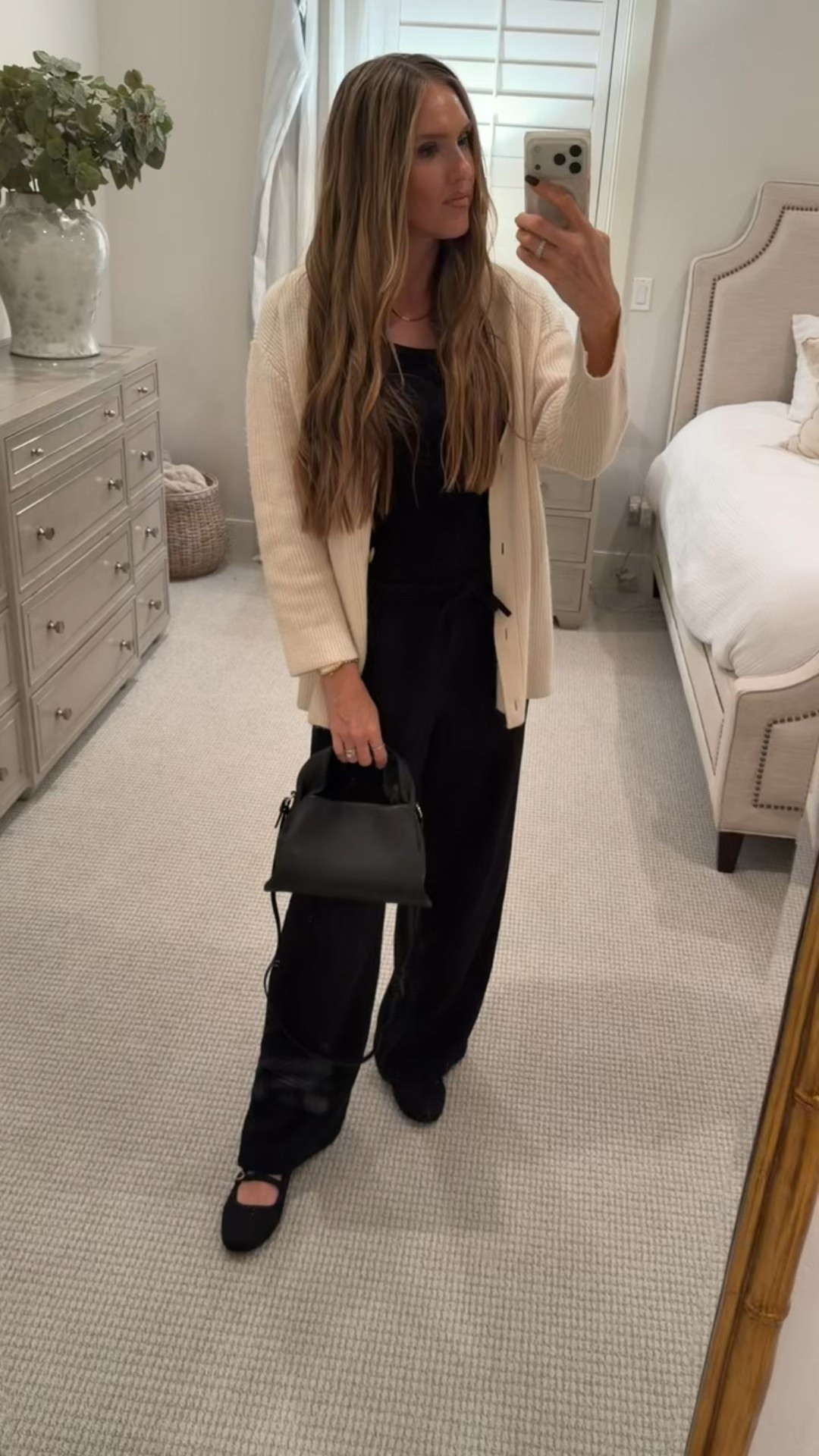 Look of the day!!!

OOTD / Fashion on a Budget / Fashion / Accessories / Travel Pants / Cardigan 

#LTKootd #LTKFindsUnder100 #LTKFindsUnder50