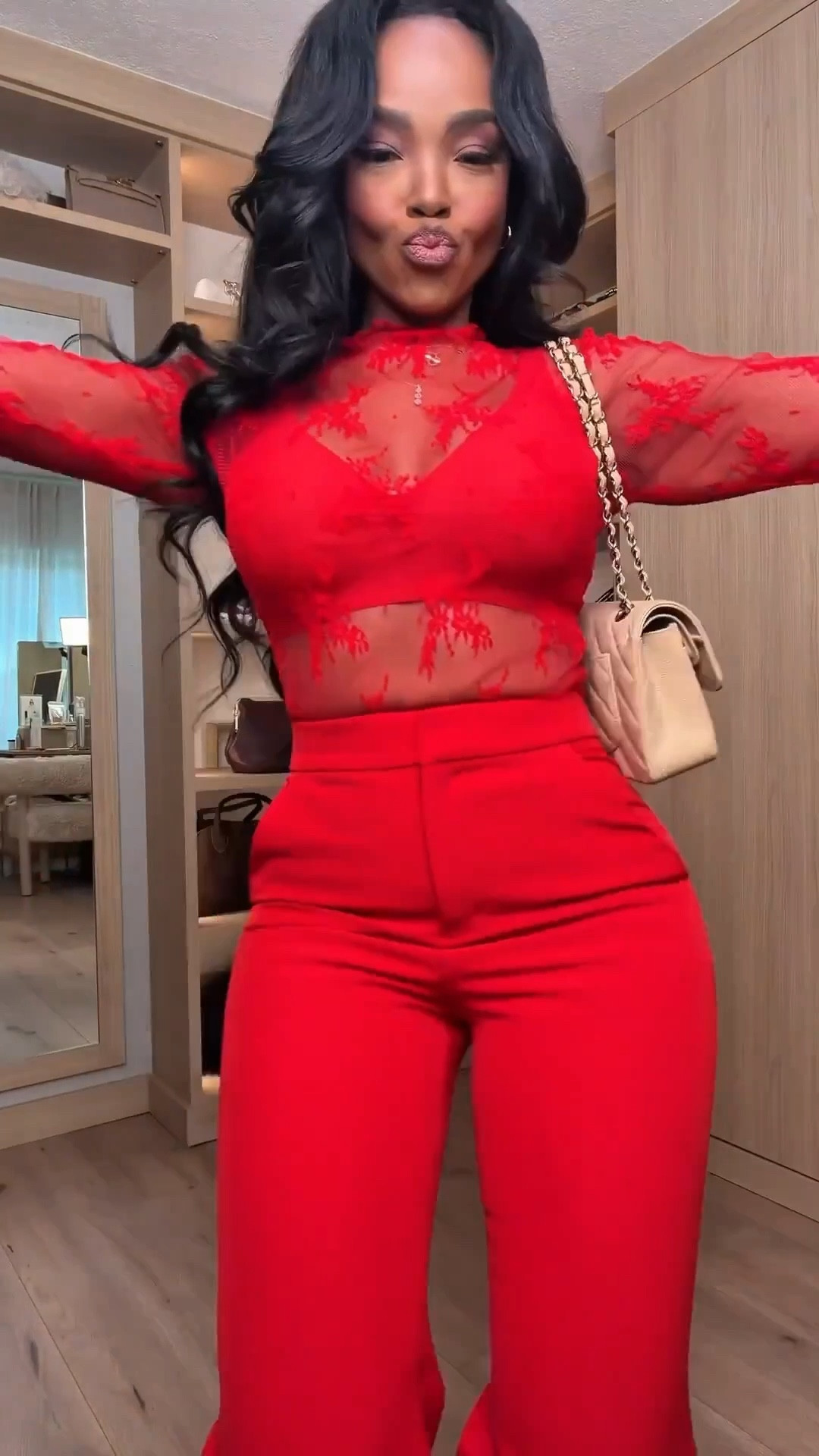 These are my favorite casual Valentine’s Day looks — the kind that don’t feel overdone but still feel intentional.

Here’s where I’d actually wear each look:
	•	❤️ Red top + leather pants → dinner dates, drinks, girls’ night, rooftop bar
	•	🍷 Burgundy mini dress → date night, birthday dinner, Valentine’s weekend plans
	•	💃 Red lace top + trousers → dressy dinner, cocktails, Valentine’s events
	•	🌸 Striped mini dress → brunch dates, daytime plans, casual Valentine’s celebrations
	•	👖 Red blazer + jeans → workday Valentine’s outfit, casual dinner, coffee date

All of these are easy to mix back into your wardrobe — swap shoes, add a coat, or dress them down with flats or sneakers

Size small I’m 5’4 | 140lbs | 36D -27 -40  IG & YT: kirasfashionfinds TT: kiraabboud .

Everything from these looks is linked below 👇🏽
✨ Quick note: if an item opens in a different color, still click it — that means the same silhouette comes in multiple color options.

Follow my LTK @kirasfashionfinds on the @shop.LTK app to view this post and get my exclusive app-only content!

#liketkit #LTKgrwm #LTKPetite
@shop.ltk
https://liketk.it/5Ljx4