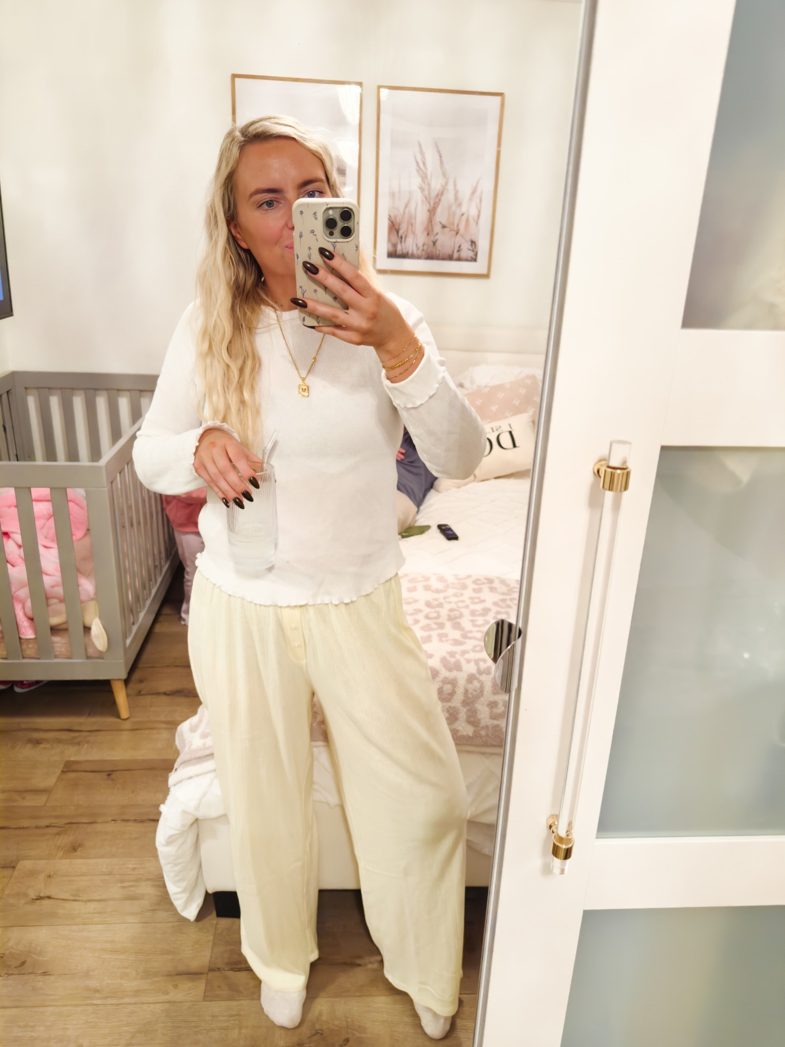 Aerie loungewear
Aerie pjs
Travel outfit
Casual outfit
Midsize style
Mom style

Size medium pants
Size large topp

#LTKFindsUnder50 #LTKMidsize #LTKStyleTip