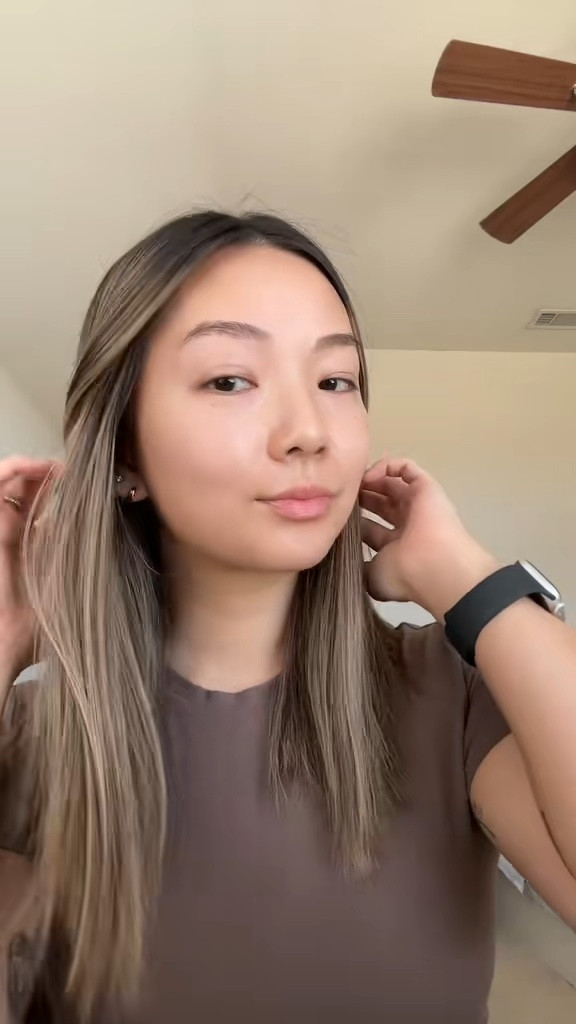 More natural makeup look!

#LTKStyleTip #LTKFindsUnder100 #LTKBeauty