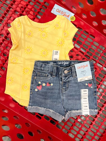 Toddler girl summer styles

Target finds de, toddler fashion 

#LTKfamily #LTKkids