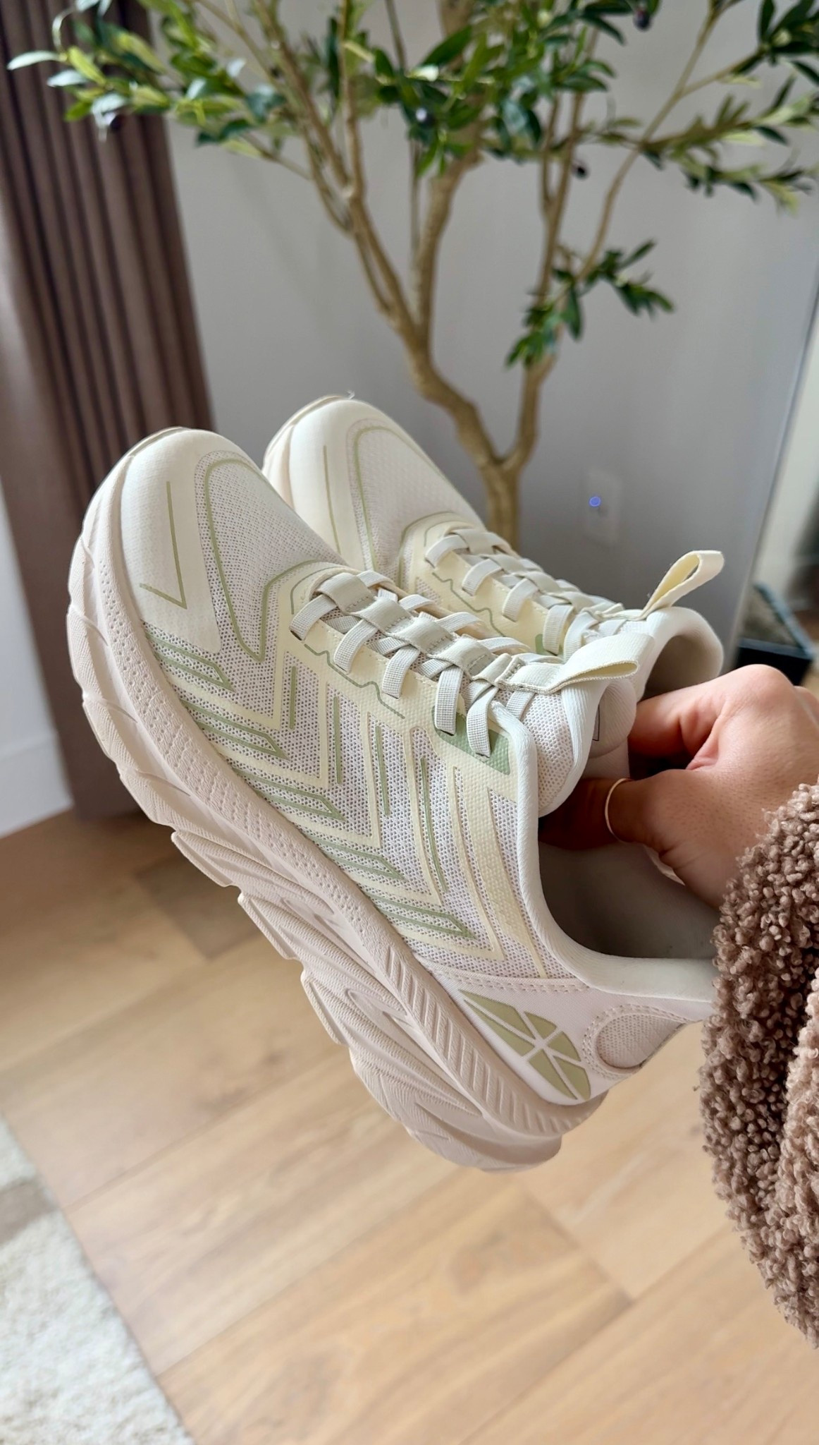 Favorite walking shoes!! 

 #LTKfitnessgoals #LTKmomlife #LTKActive