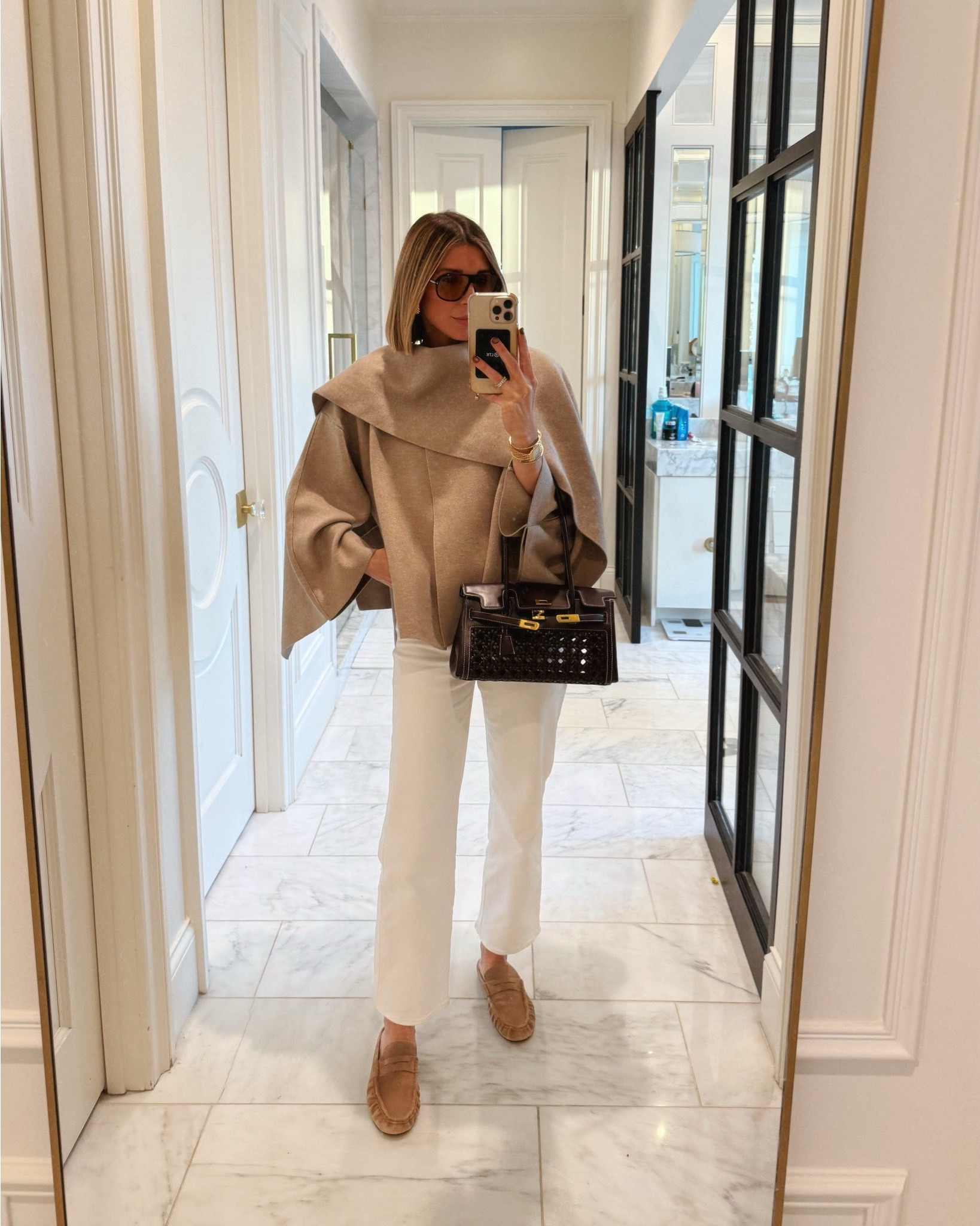Yes, you can wear white jeans in the winter ❄️
Pair them with cozy knits, suede mules, and neutral layers for an easy cold-weather look. Linked here!
#WinterOutfits #WhiteDenim #LTKStyle

#LTKgrwm #LTKootd