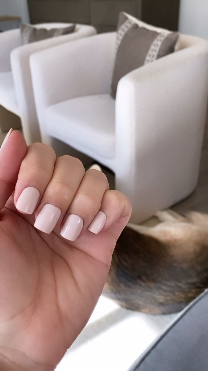 Not bad at all for press on nails! No glue 🙌 #Manicure #FakeNails #PressOnNails #Nails #mani #target 

#LTKfamily #LTKwedding #LTKbeauty