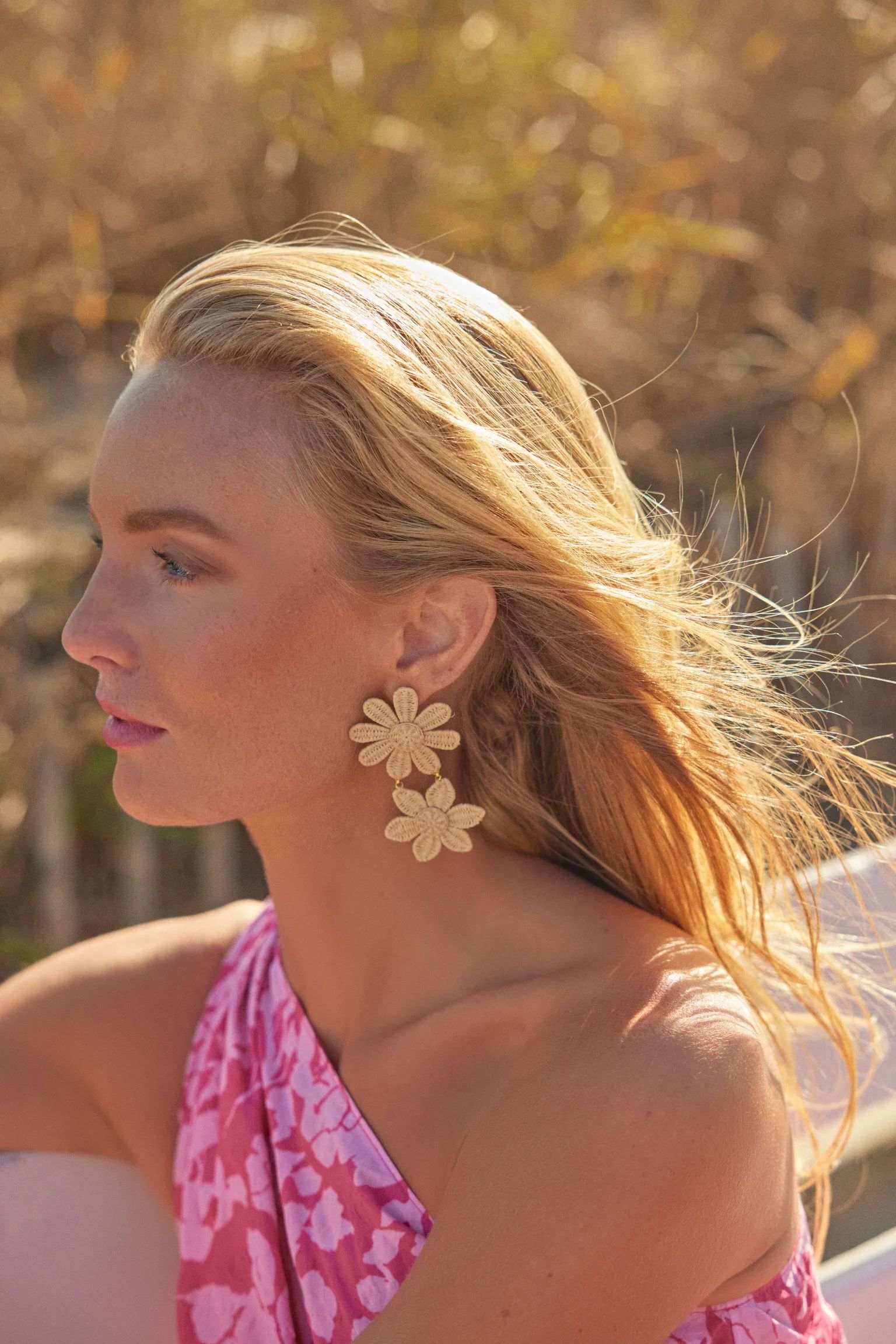 Raffia Double Flower Shannon Earrings | Tuckernuck (US)