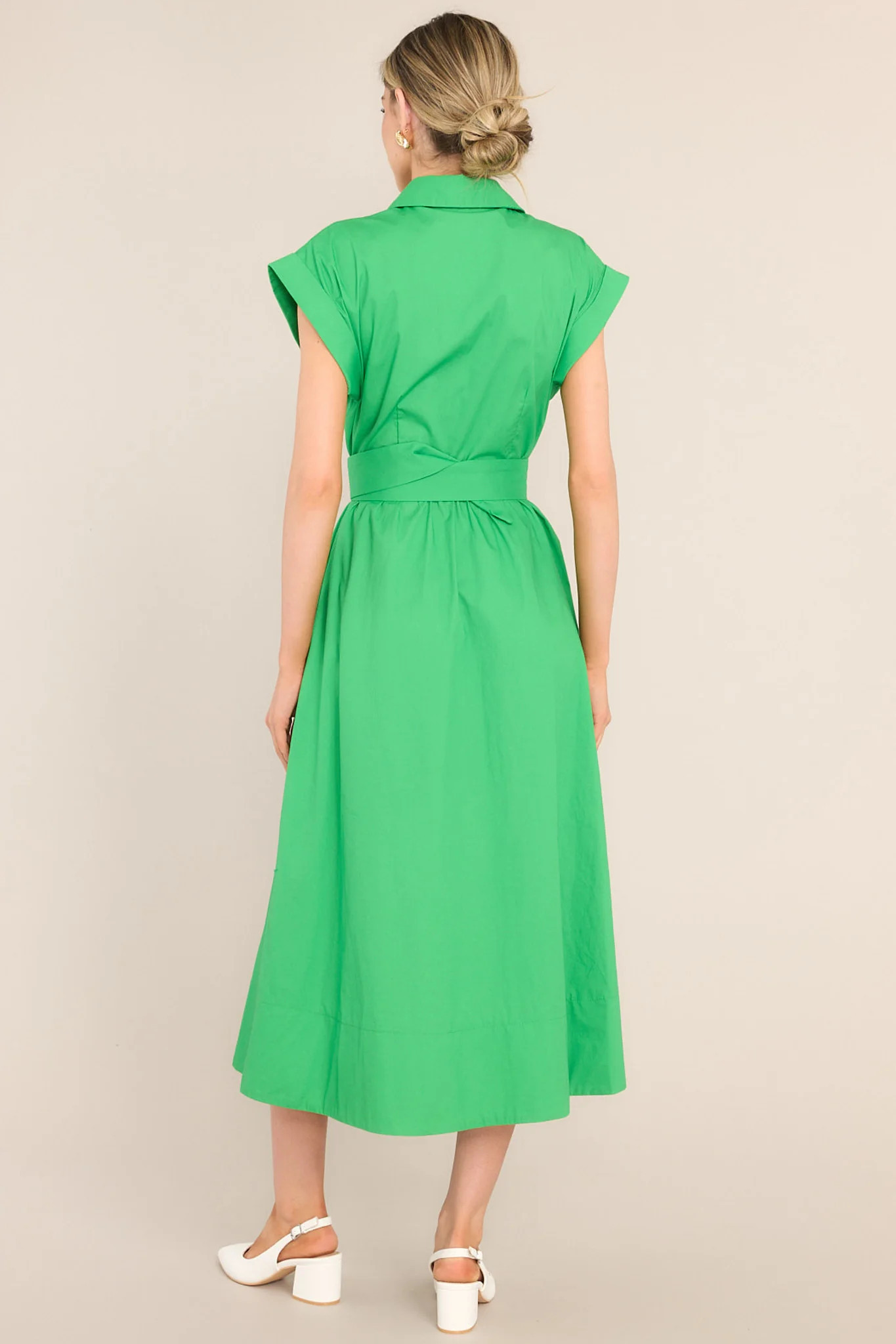 Bring On Spring Kelly Green Belted Button Front Midi Dress | Red Dress