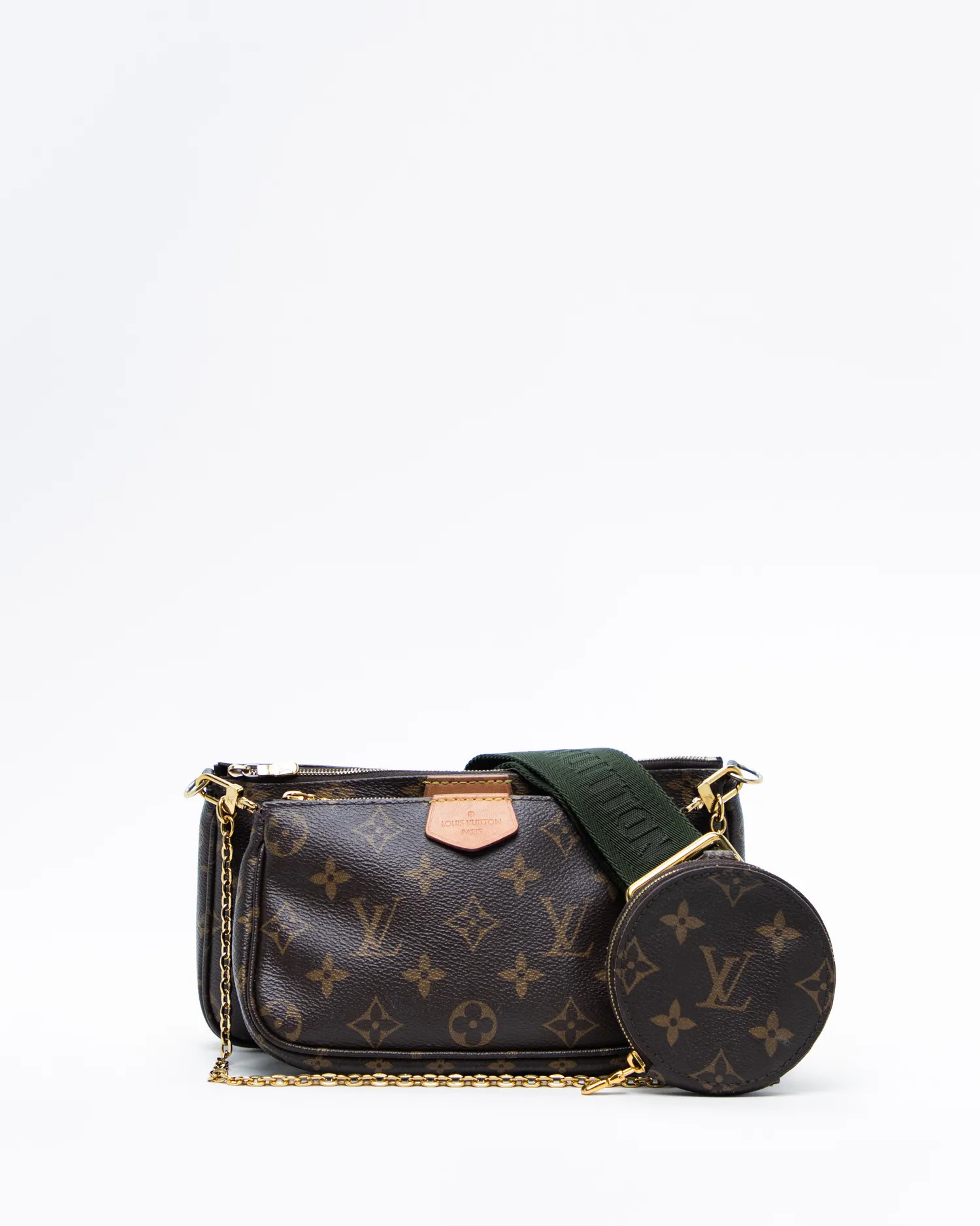 HomeHow It WorksClub PerksApply nowMerch Shop | Vivrelle