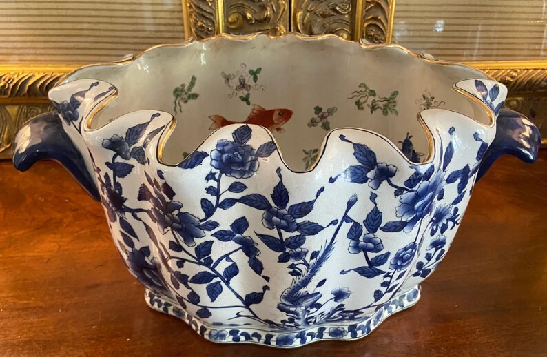 Large Chinoiserie Blue & White Porcelain Fluted Foot Bath Planter - Etsy | Etsy (US)