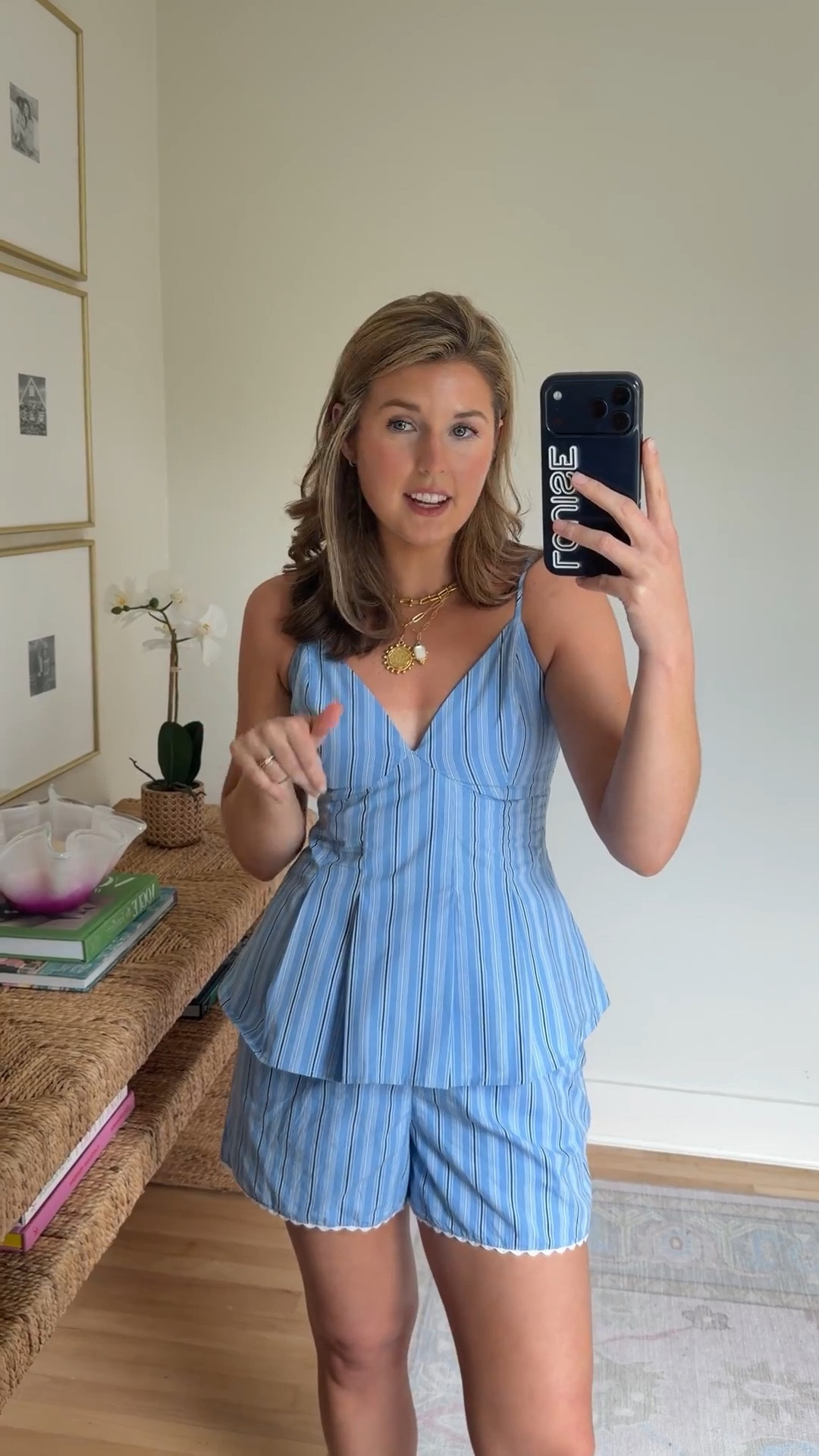 Matching set for summer! Wearing a S