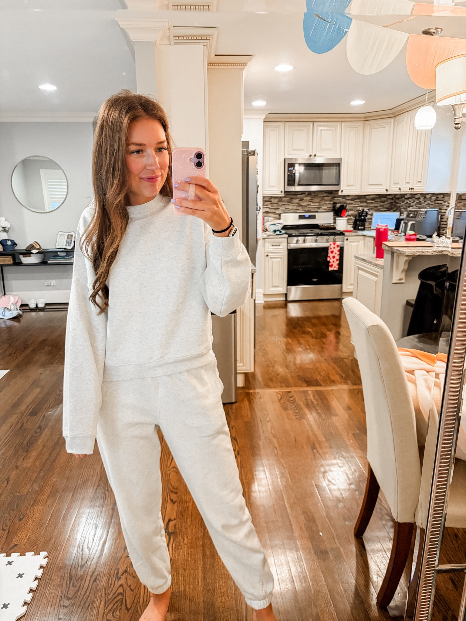 Wearing size M in sweatshirt & S in joggers. Color is pale heather gray but comes in a ton of fun colors!!


Sweatshirt / joggers / athleisure / mom outfit

#LTKootd #LTKmomlife #LTKSeasonal