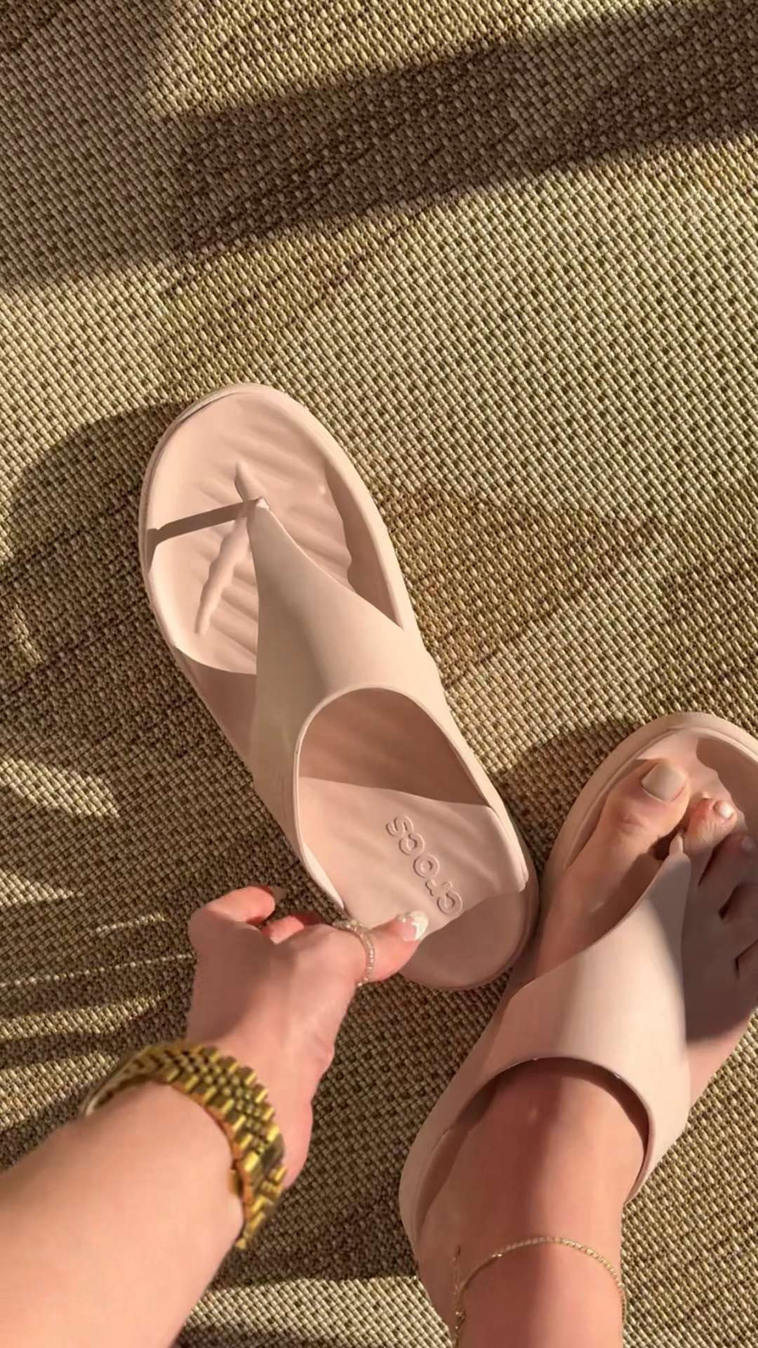 These sandals are the ones I’d keep by the door and just grab without thinking. They go with literally anything ✨ 

 #LTKFinds #LTKShoeCrush #LTKStyle #CrocsStyle #GrabAndGo #EverydayFits #earnscommissions #LTKootd #LTKActive #LTKTravel