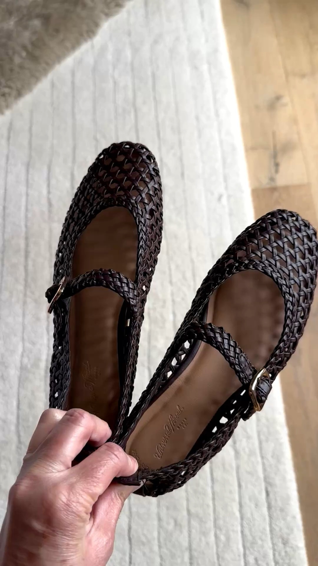 Cute woven shoes for spring and summer outfits 


#LTKOver40 #LTKSeasonal #LTKMidsize