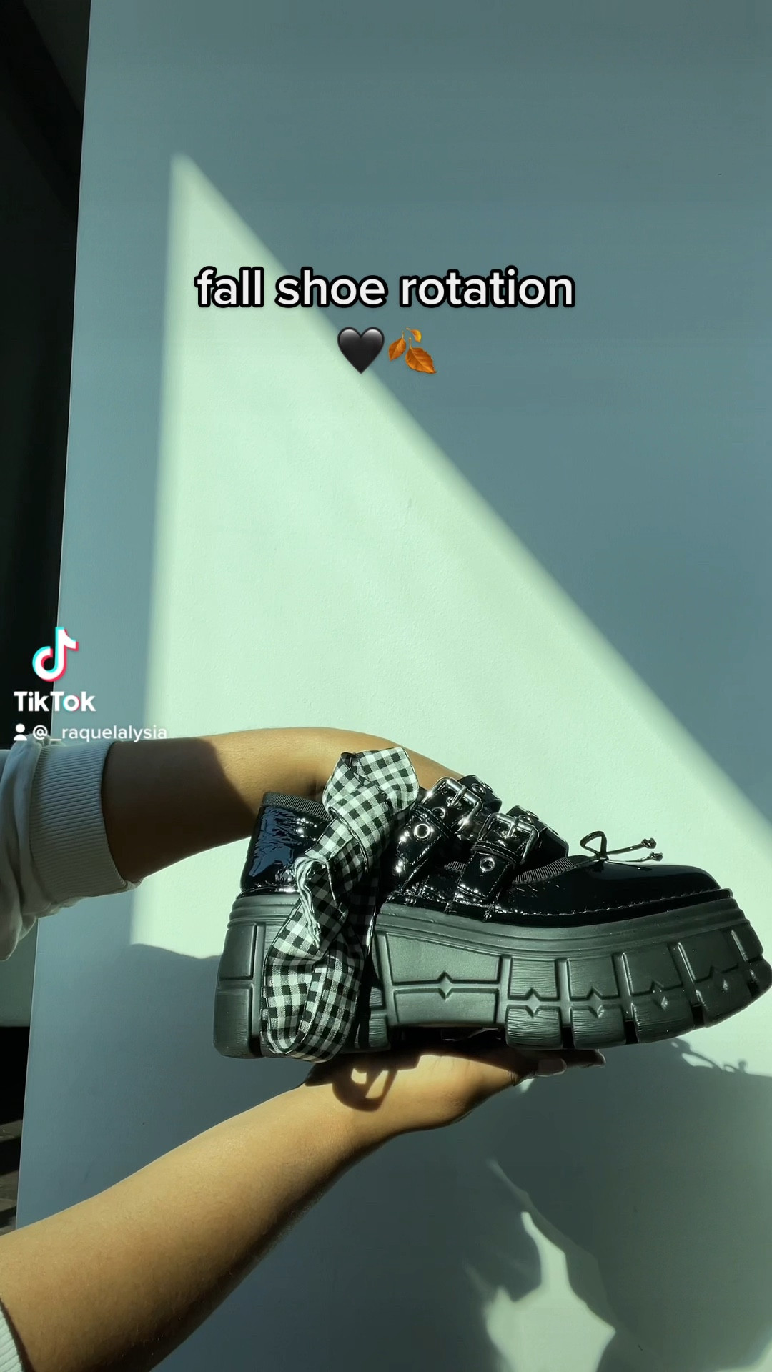 my favorite shoes for fall! 🖤🍂

#LTKshoecrush