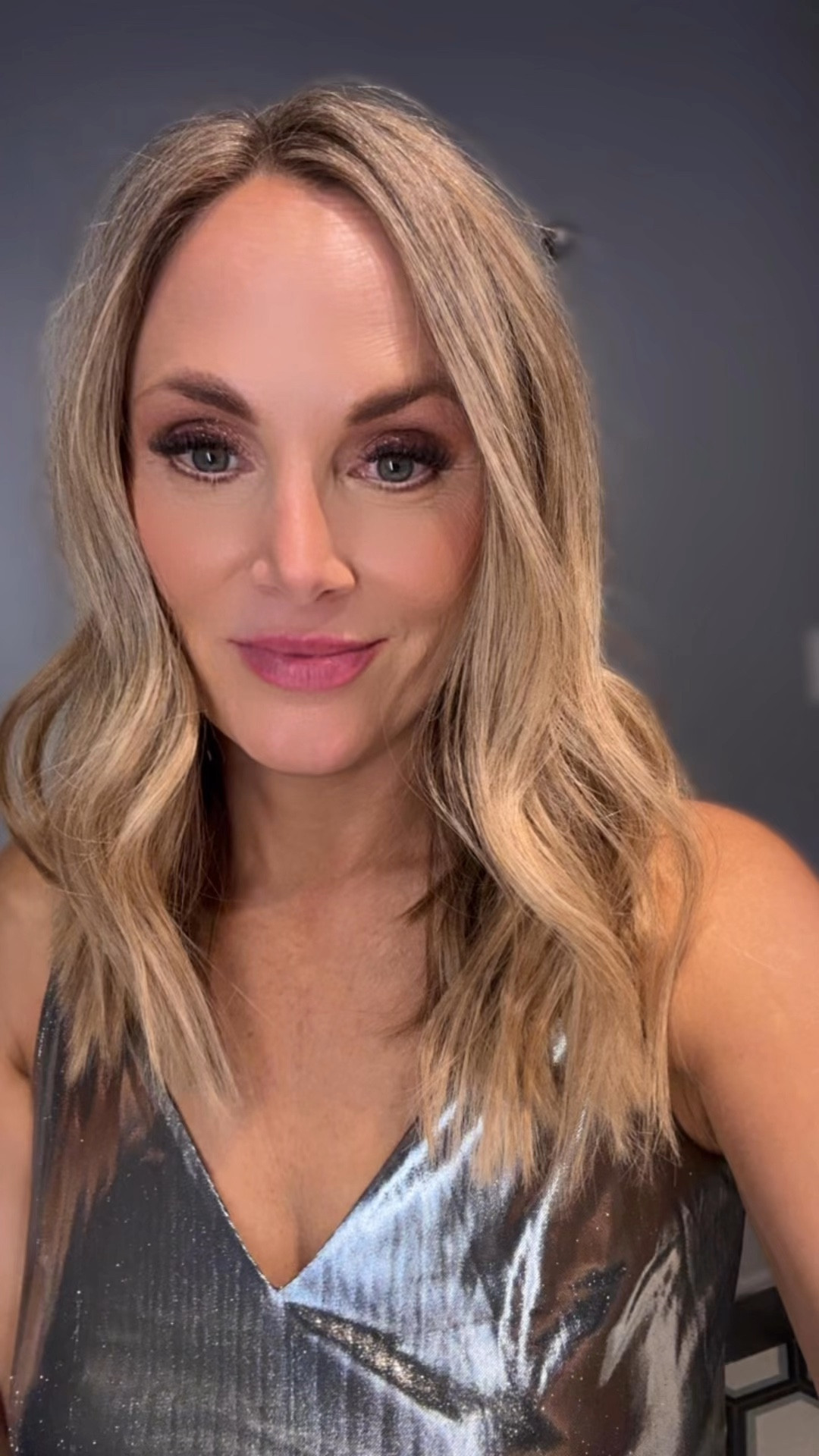 LTKcon night 2 look 🙌🏼 wearing small. Love these earring!! 

#LTKFindsUnder100 #LTKCon #LTKOver40