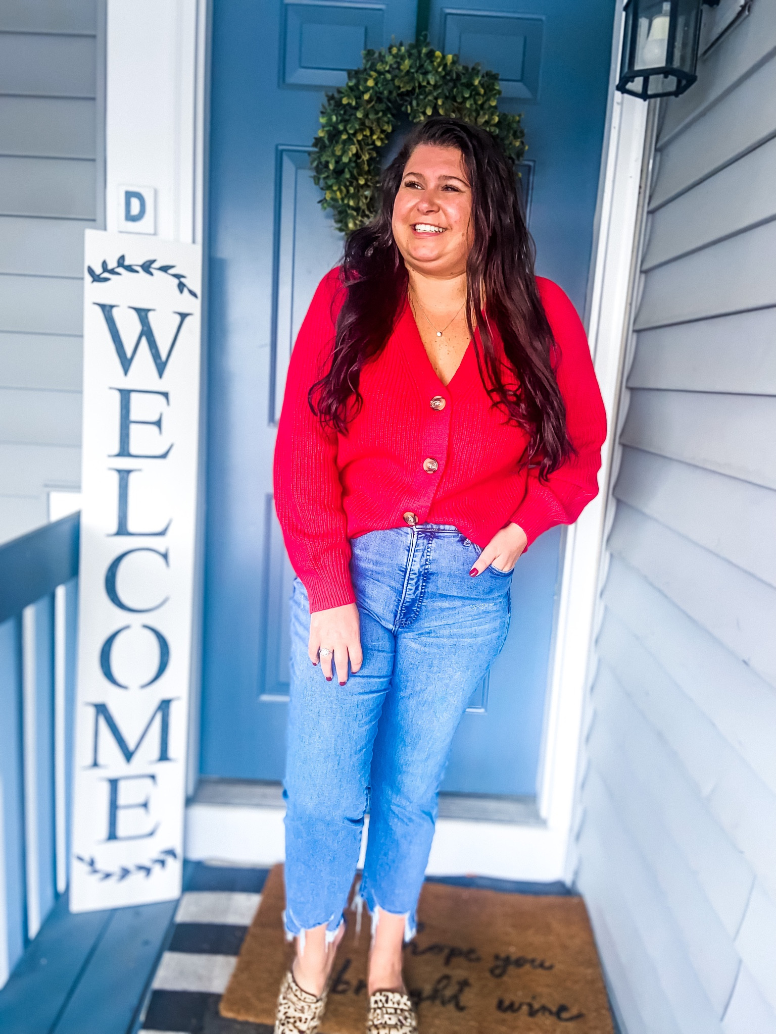 Old Navy Finds! #oldnavy #oldnavystyle #oldnavyfinds #everydaystyle #everydayfashion #affordablefashion #affordablestyle #curvygirl #curvyfashion #curvesonfleek #midsizefashion #midsizestyle #midsize #stylegram #newpurchase #newpurchases #shopping #casualstyle #casualfashion #styling #thirtysomething 