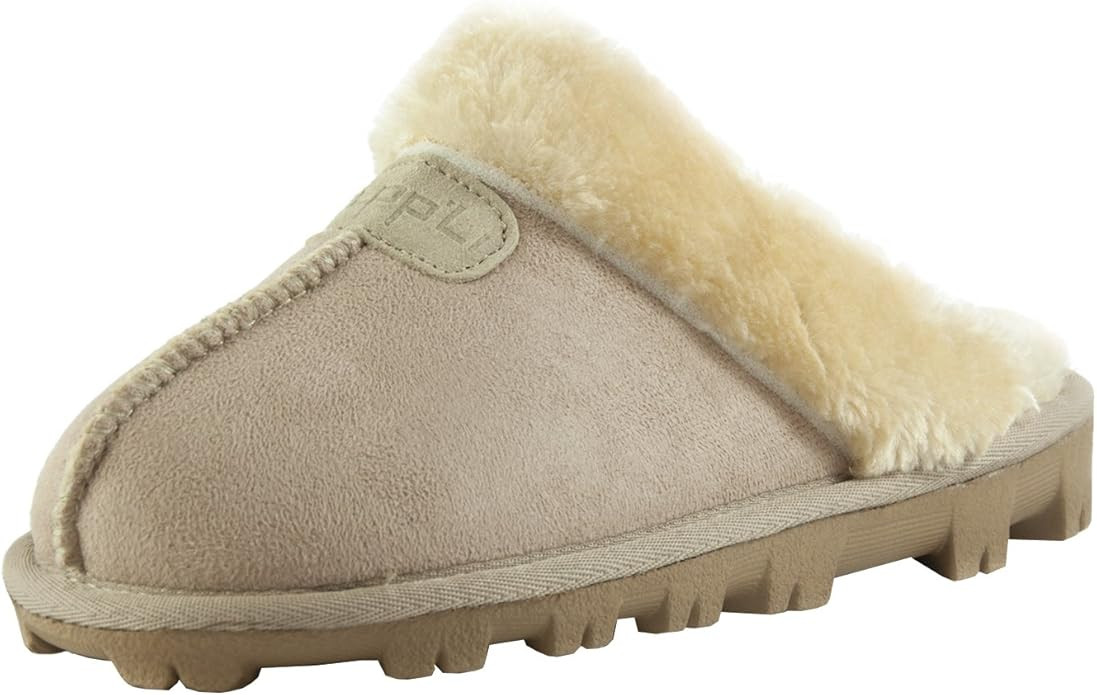 CLPP'LI Womens Slip on Faux Fur Warm Winter Mules Fluffy Suede Comfy Slippers | Amazon (US)