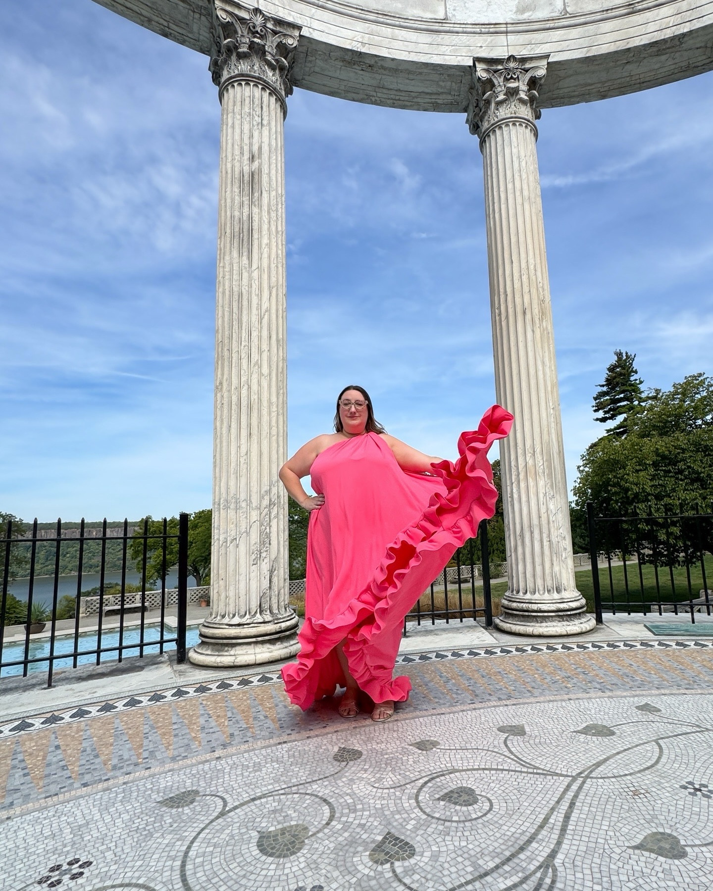 The perfect plus size black tie-ready gown - and it’s on sale right now! 

#LTKWedding #LTKPlusSize #LTKSaleAlert