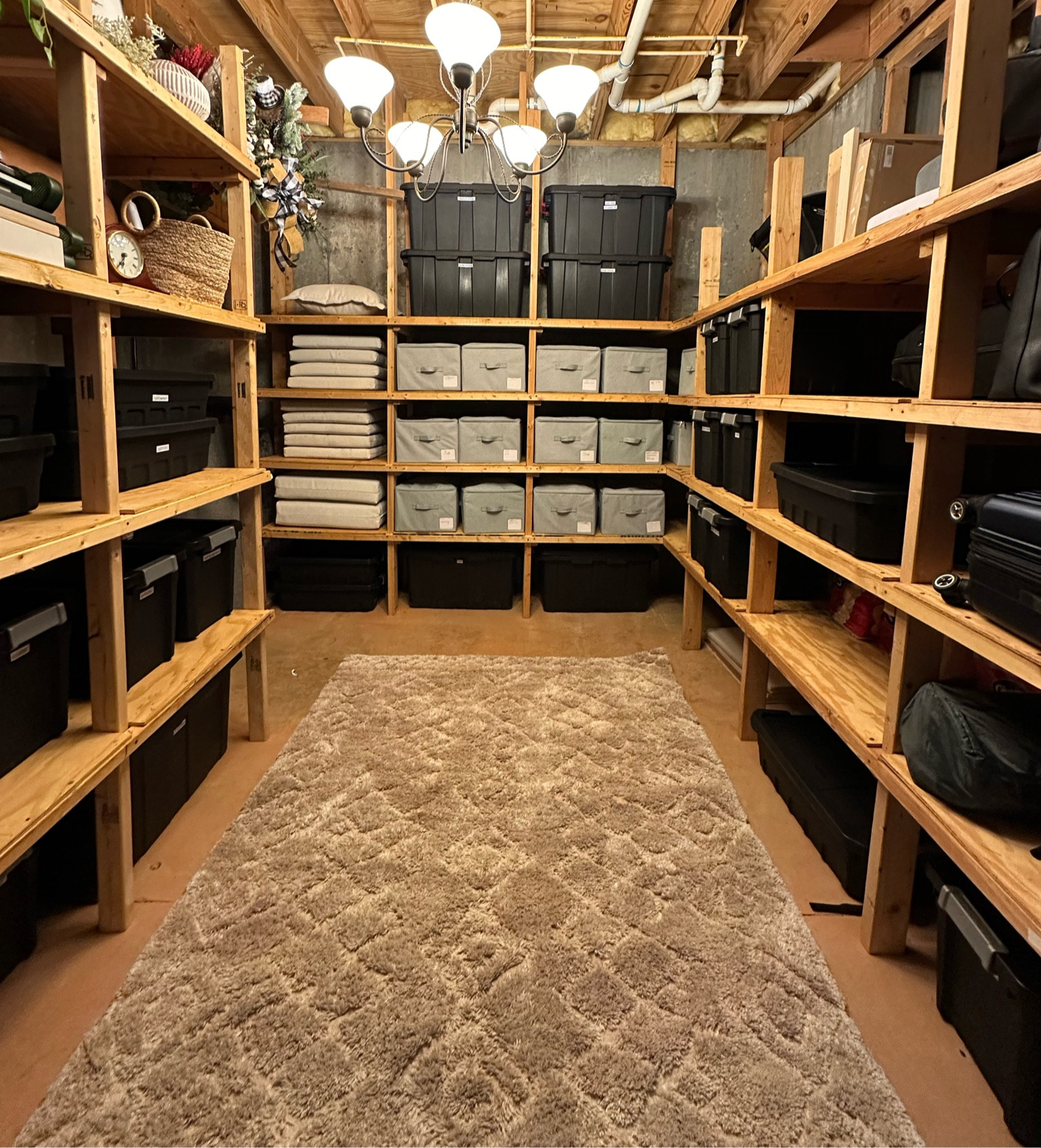 The storage closet of my dreams  ♥️✌️#organization #ltk 