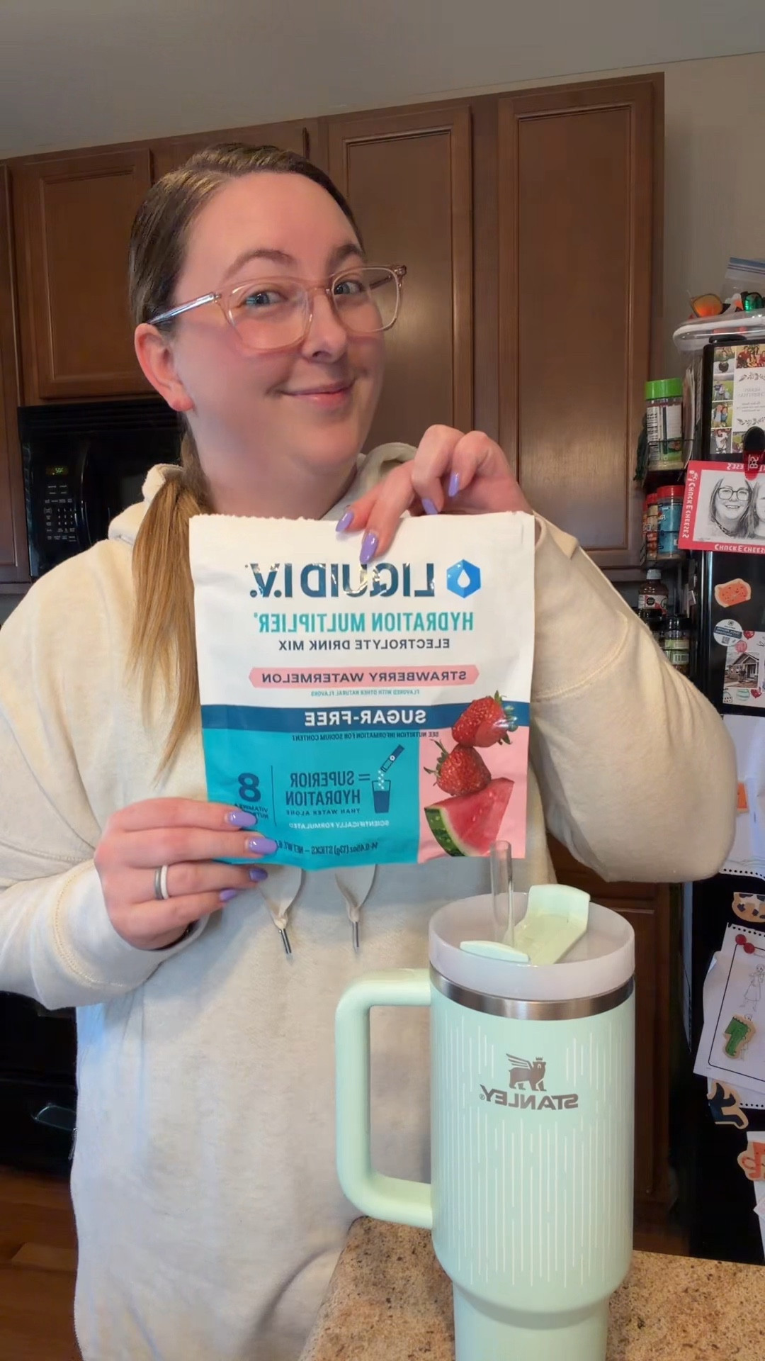 Let’s go on a walk, but first, we need to hydrate! @Liquid I.V. to the rescue! #LiquidIV #Hydrate 

#LTKfitnessgoals