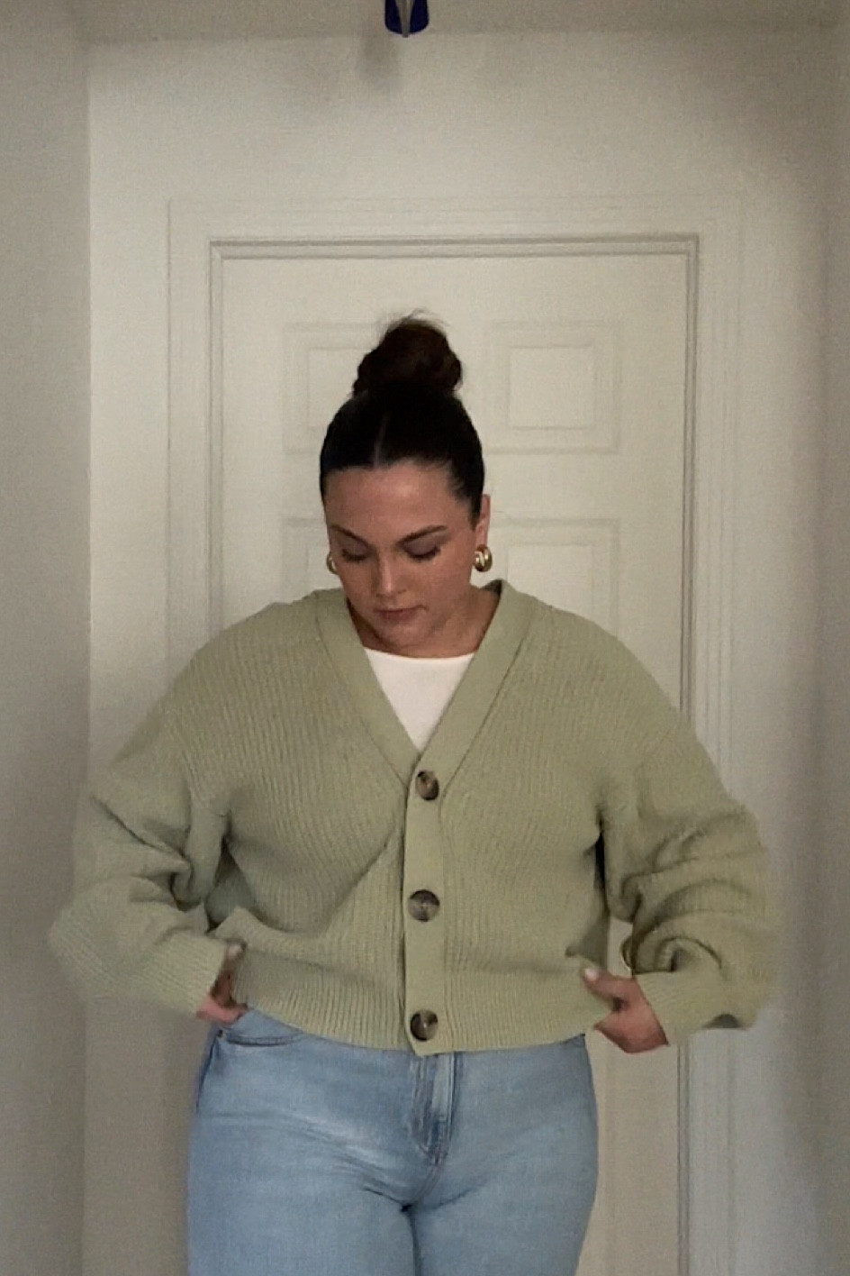 Green Cardigan Alternatives because this one from H&M two years ago is no longer available — will add more as I find them!

#LTKmidsize
