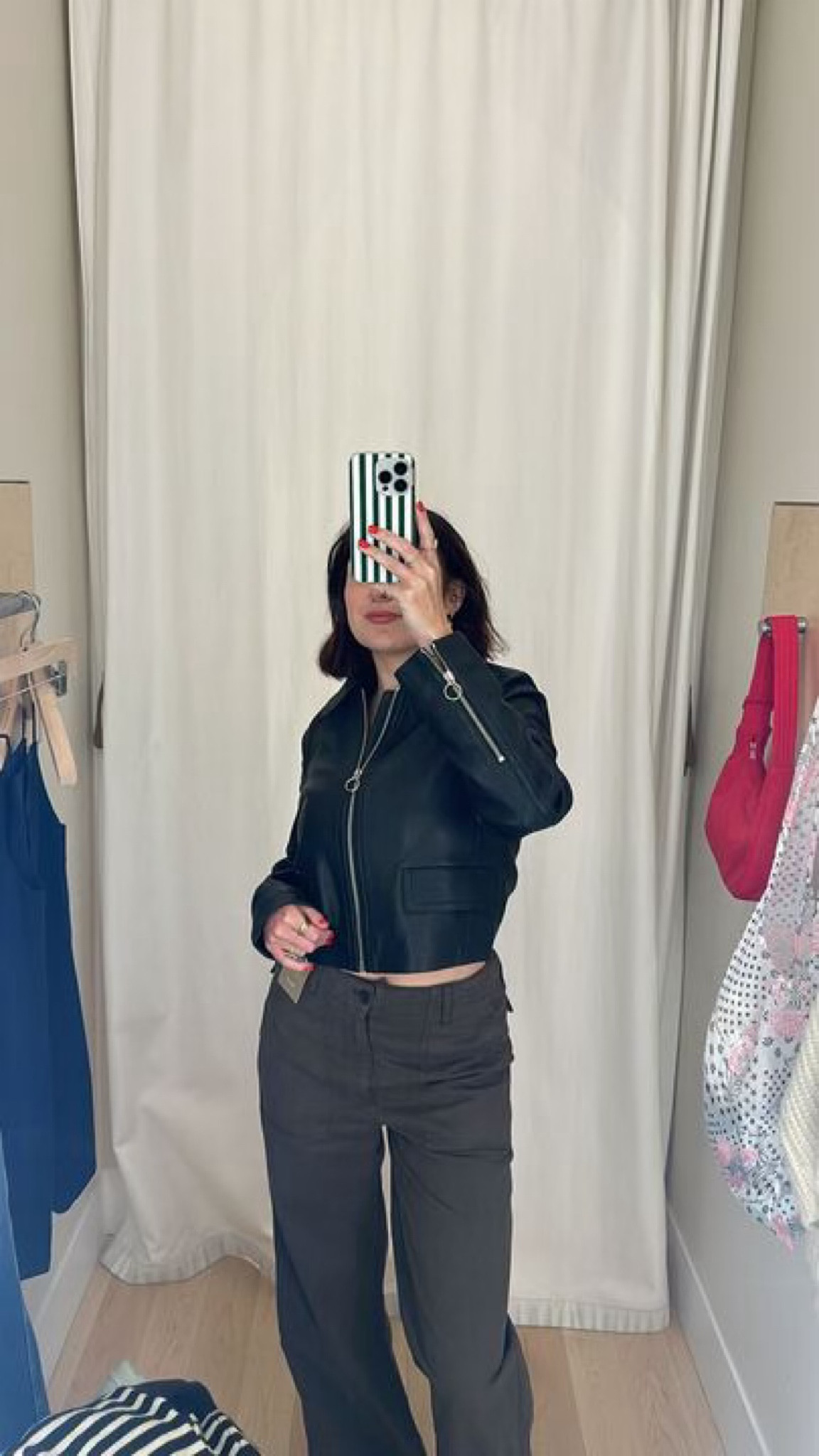 everyone needs a good leather jacket in their closet this fall.. (this exact style is sold out online but I seriously LOVE Madewell’s outerwear..) linking similar style here! 🫶

Outerwear, Leather Jackets

#LTKxMadewell