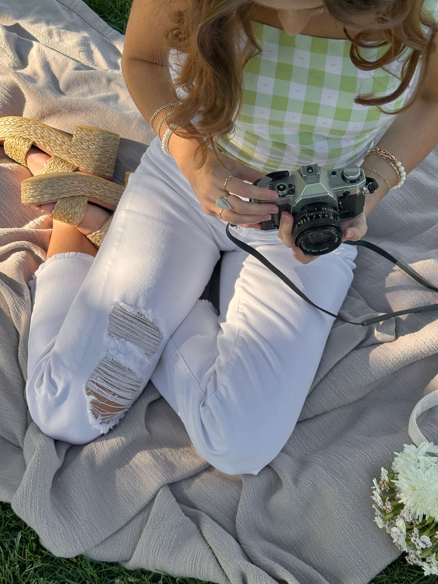 Wearing size S in Kittenish top (part of a matching set!) and size 0R in Express jeans. Matisse sandals are TTS 🤍

#summer2023 #summerfits #summerlooks #summerstyle #summeroutfits #kittenish #matisse #matissesandals #gingham #everydayoutfit #everydayoutfits
