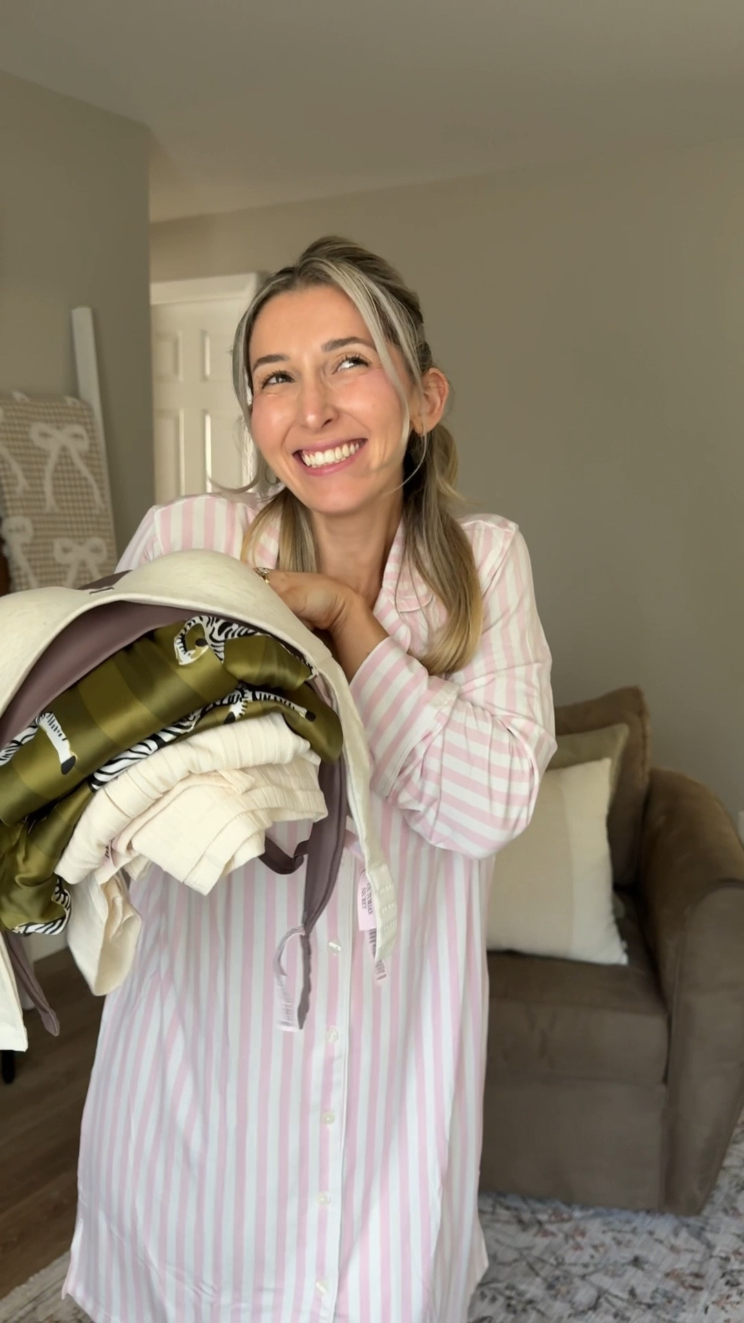 Fall is around the corner and you can find me cozy in @victoriassecret. 🍂🤎All of these items are linked in my LTK! @shop.ltk 

#VSpartner #liketkit #liketkit #fallfavorites #fallfashion #cozy #cozyoutfits #fallfinds #falltrends #fall 