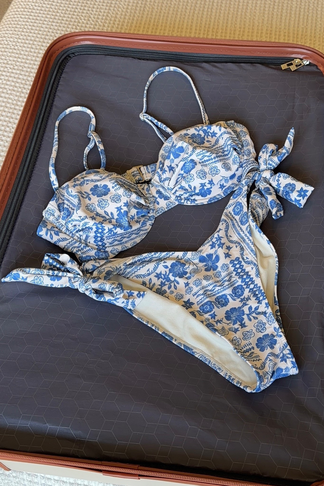 packing for my cruise! wearing a size small :) 🩵

#LTKTravel #LTKSwim #LTKootd