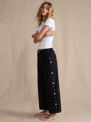 Low-Rise Loose Studded Ankle Jean | Banana Republic (US)