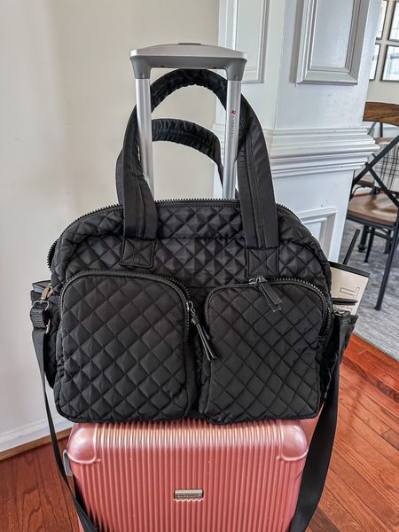 Vacation ready with the quilted weekender bag from Walmart! 🧳✈️🚗

Black weekend bag // quilted weekend bag // weekend bag under $30 

#LTKFind #LTKunder50 #LTKtravel
