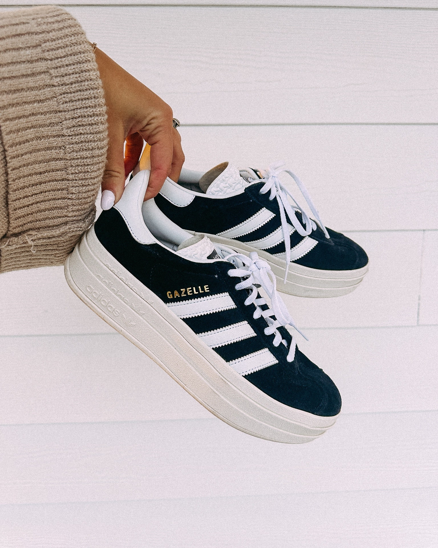 WORTH THE FREAKIN’ HYPE OK? 

#LTKGiftGuide #LTKfindsunder100 #LTKshoecrush