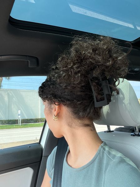 target claw clip for curly hair 