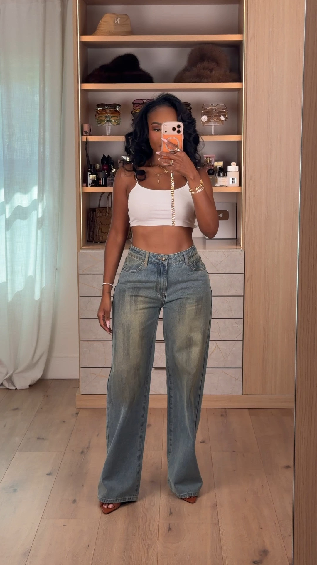 Scroll to shop 👇🏽 Everything from this look is linked below ✨  

Size Small | 5’4” | 140 lbs  

📲 Download the FREE LTK app & follow @kirasfashionfinds  Petite summer outfit, women’s outfit ideas, everyday style, affordable fashion, summer fashion  #LTKPetite #LTKootd #LTKSeasonal