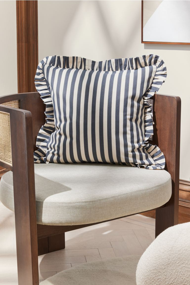 Frill-trimmed cushion cover | H&M (UK, MY, IN, SG, PH, TW, HK)