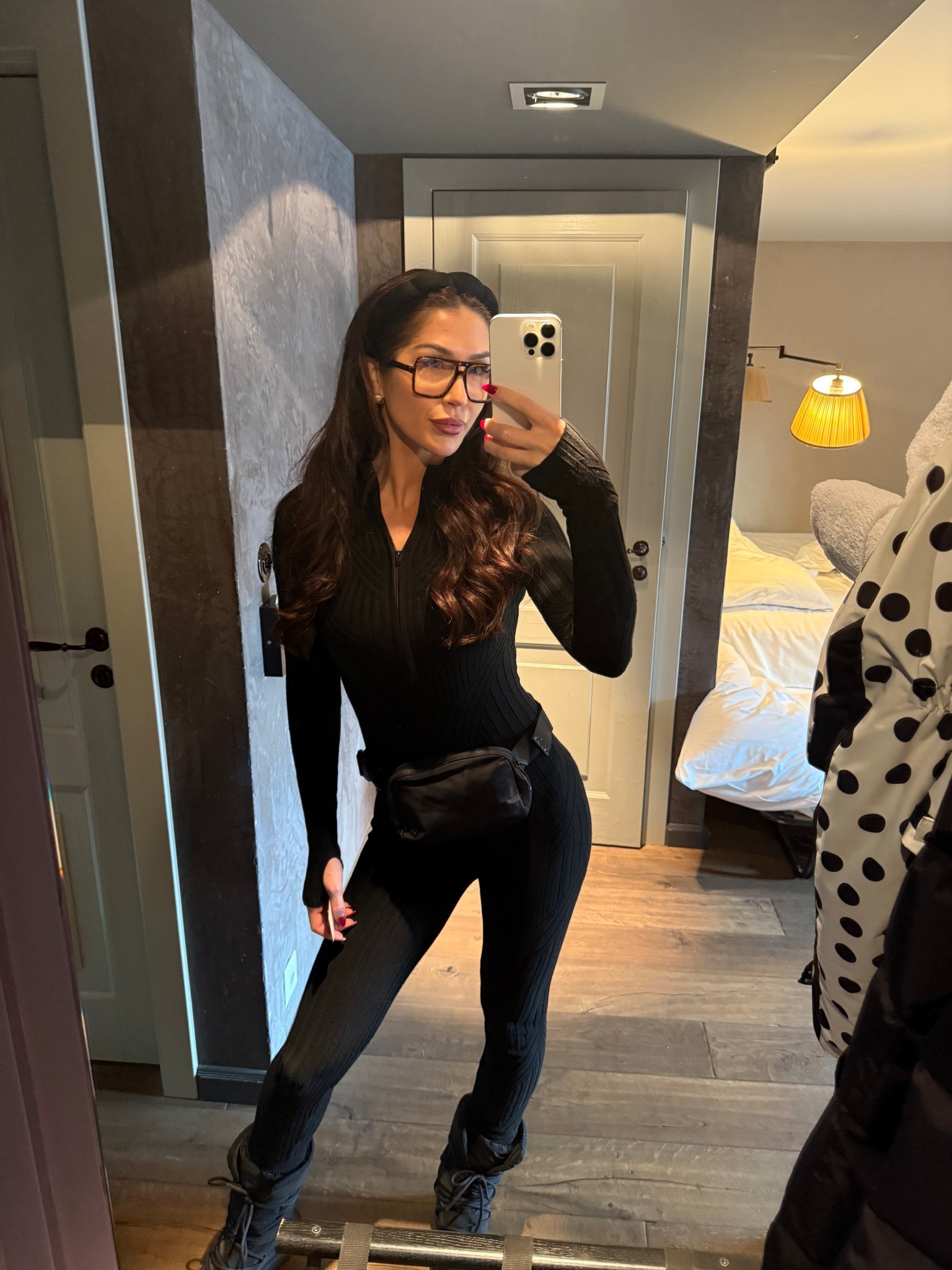 Skiing thermal jumpsuit and accessories 🖤 

#LTKeurope #LTKwinter #LTKuk