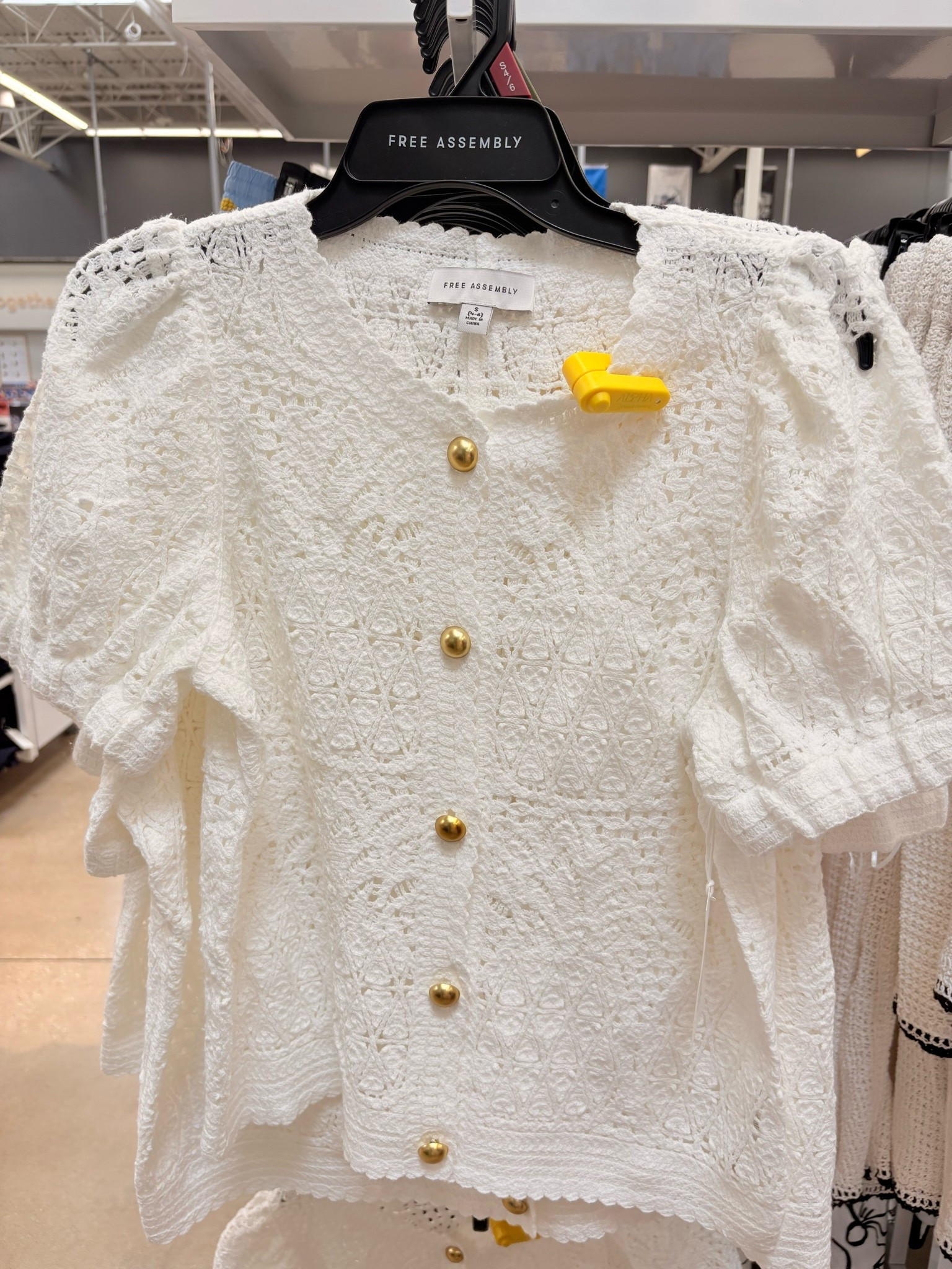 This Walmart top is so gorgeous for a transition look for fall!

#LTKootd