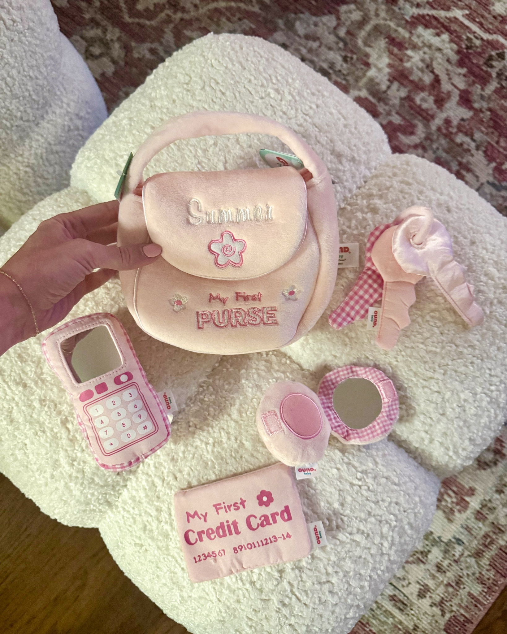 The sweetest baby gifts I’ve gifted thus far 🫶🏻 Plus a few not pictured that were huge hits (like the baby Uggs and All Star sports plushy bag) #firstbirthdaygifts #babygiftideas #giftideas #babygifts