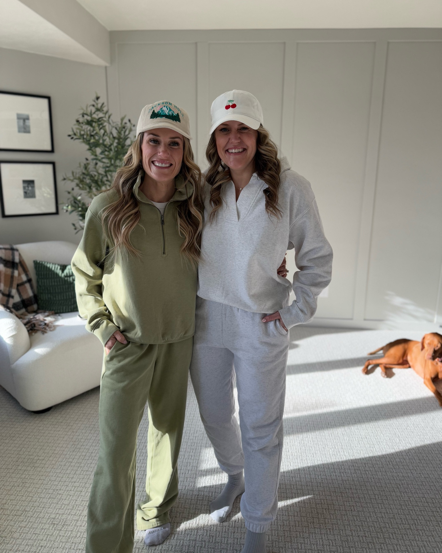 Matching loungewear sets

Target fashion  winter outfit  sweatshirt  sweatpants  joggers  casual outfit  mom outfit  cozy outfit  winter outfit  loungewear  hat  lounge set


#LTKSeasonal #LTKFindsUnder50 #LTKStyleTip